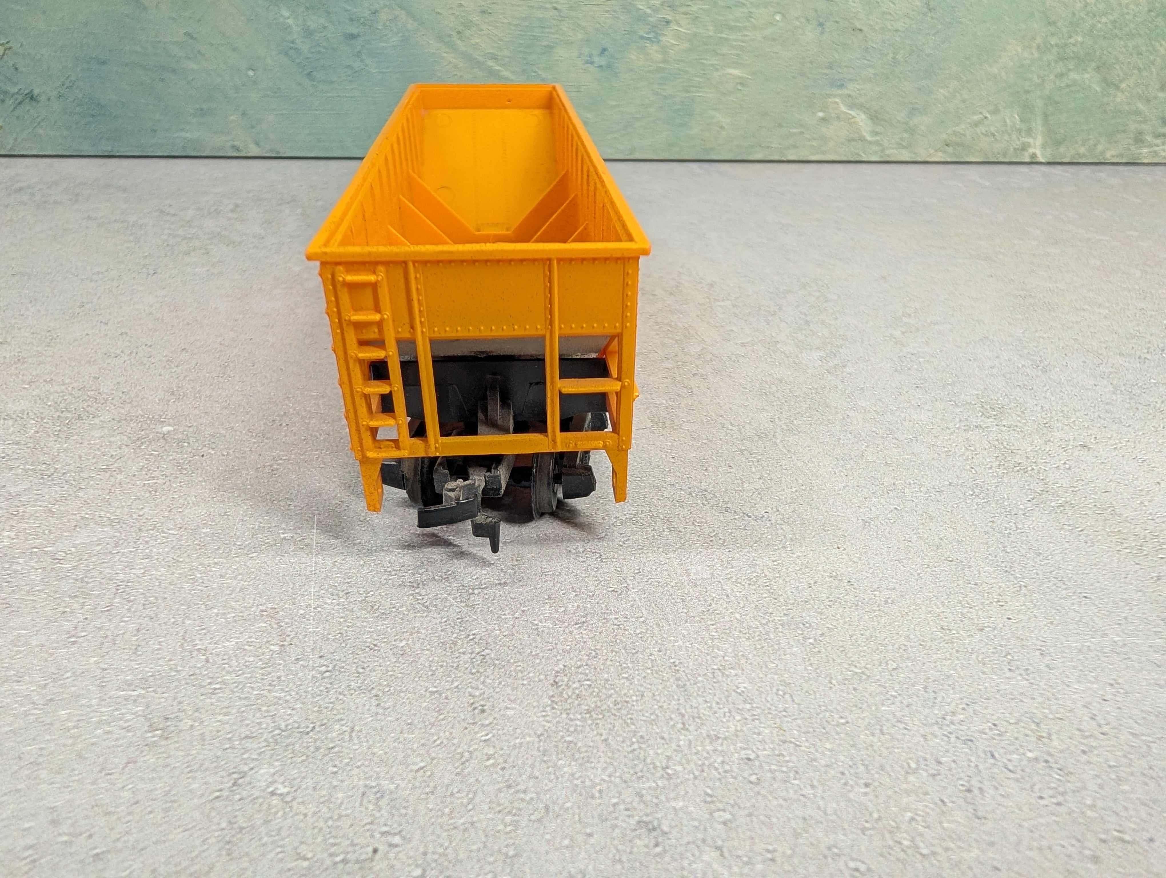 USED Tyco HO Scale Quad Hopper Union Pacific UP #62040