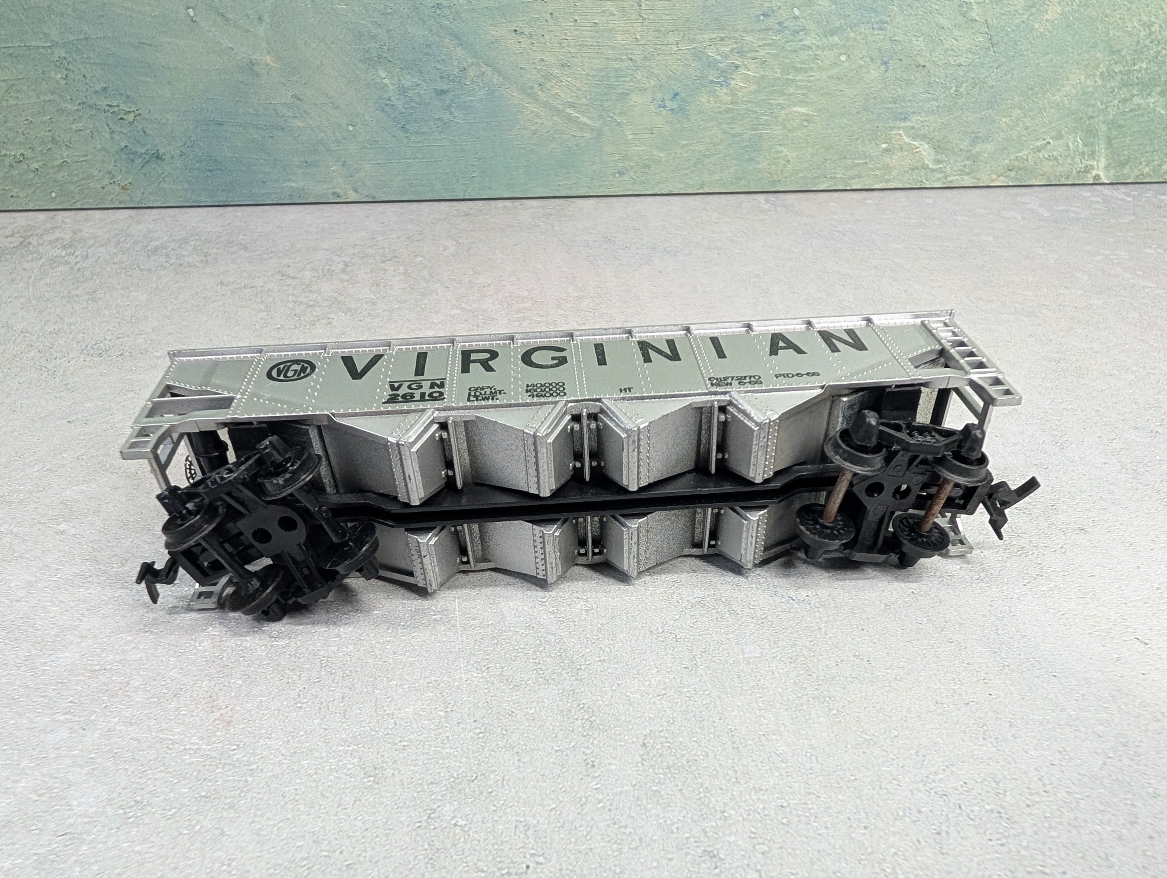 USED Tyco HO Scale Quad Hopper Virginian VGN #2610