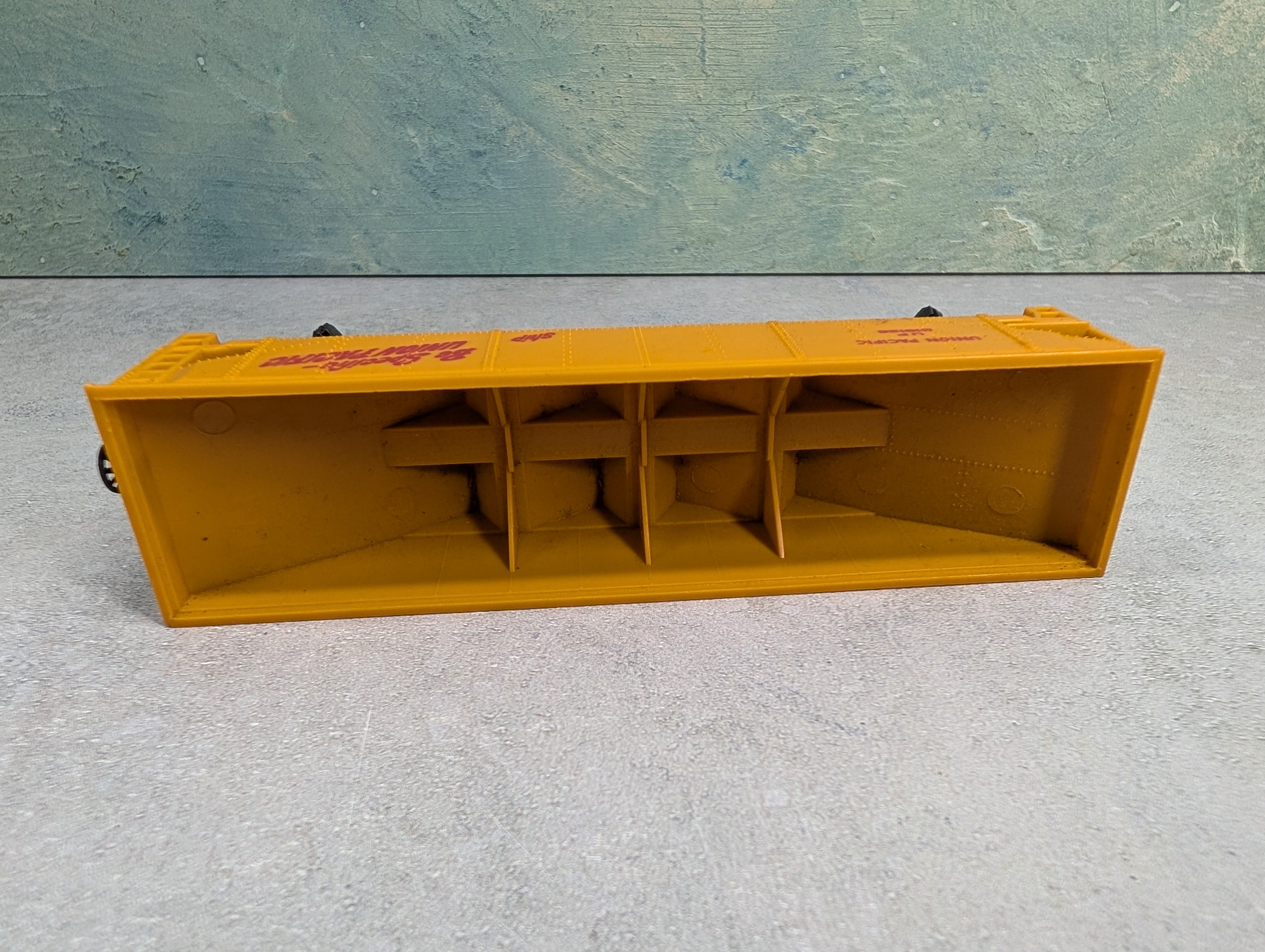 USED Bachmann HO Scale Quad Hopper Union Pacific UP #518125