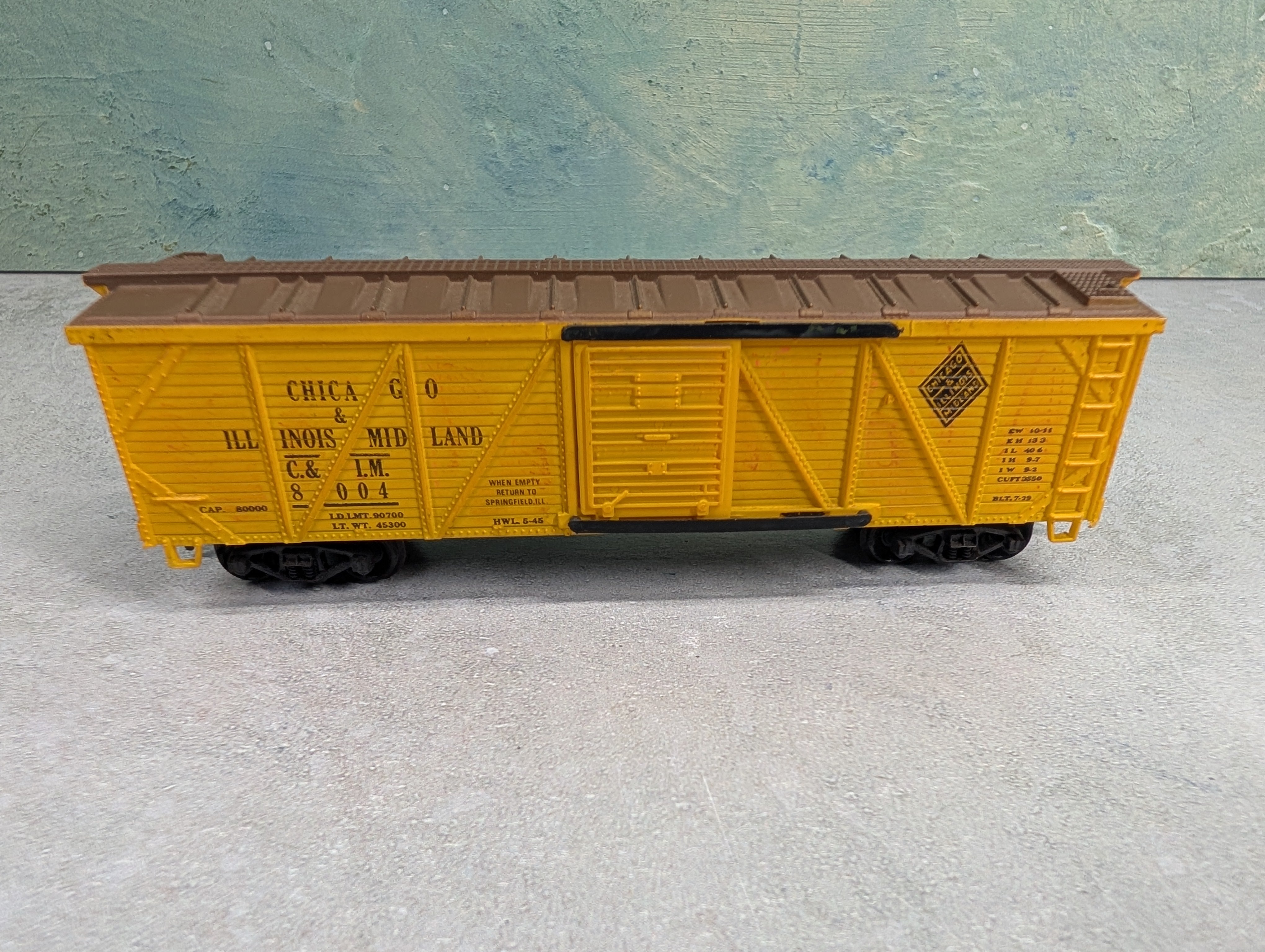 USED Life-Like HO Scale 42' Wooden Box Car Chicago and Illinois Midland Railway C&IM #8004