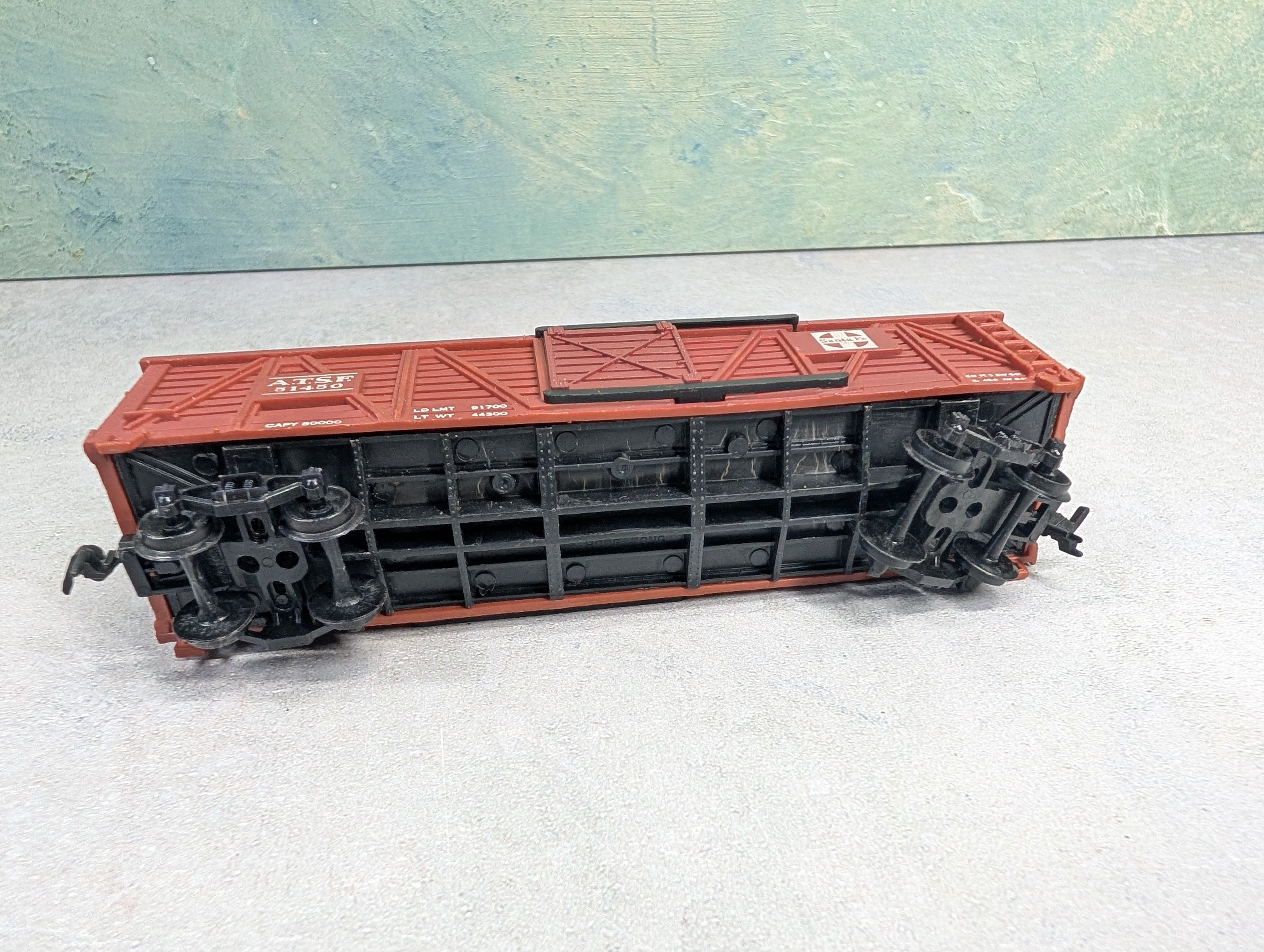 USED HO Scale 40' Cattle Stock Car Santa Fe ATSF #51450