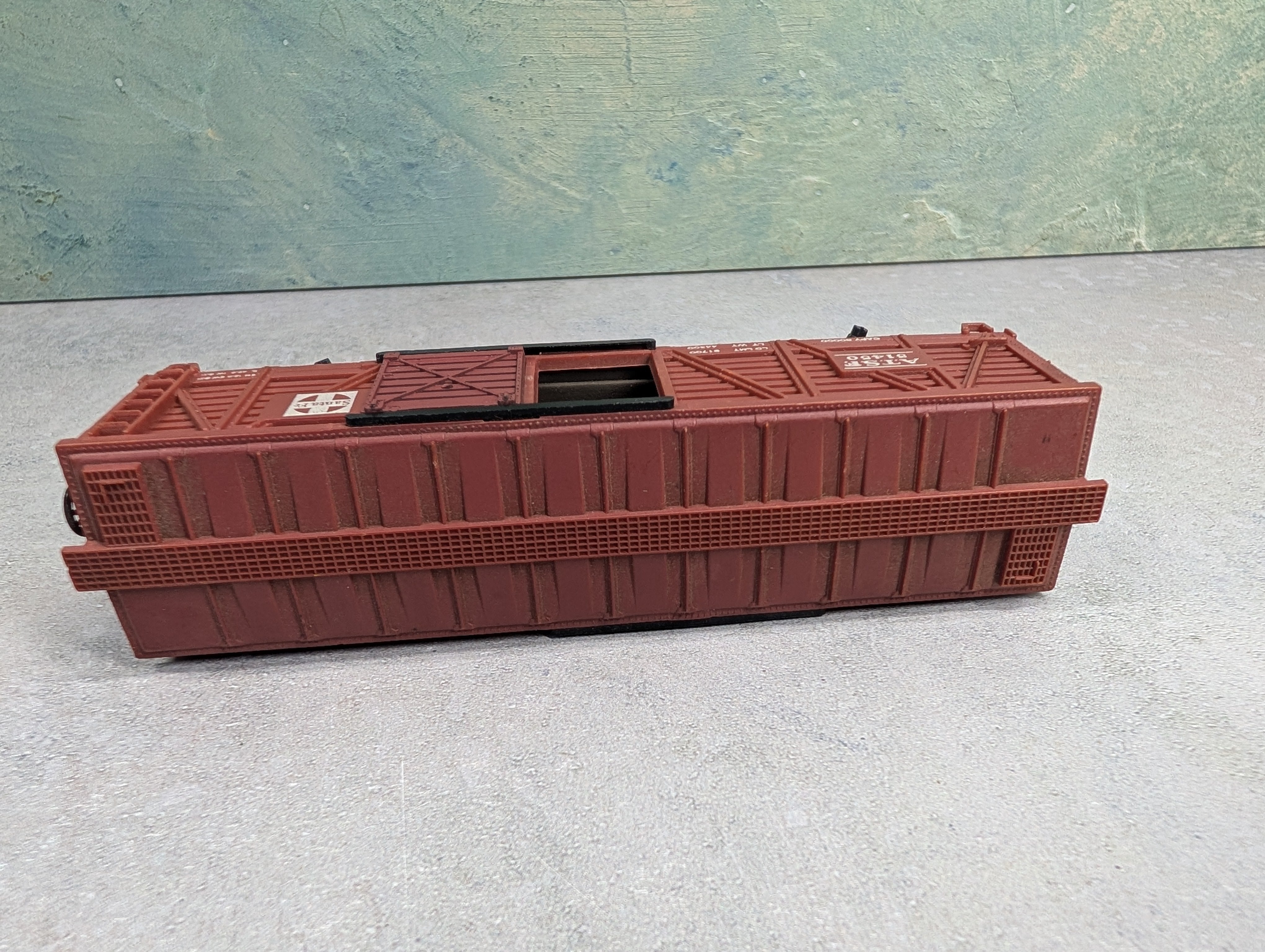 USED HO Scale 40' Cattle Stock Car Santa Fe ATSF #51450