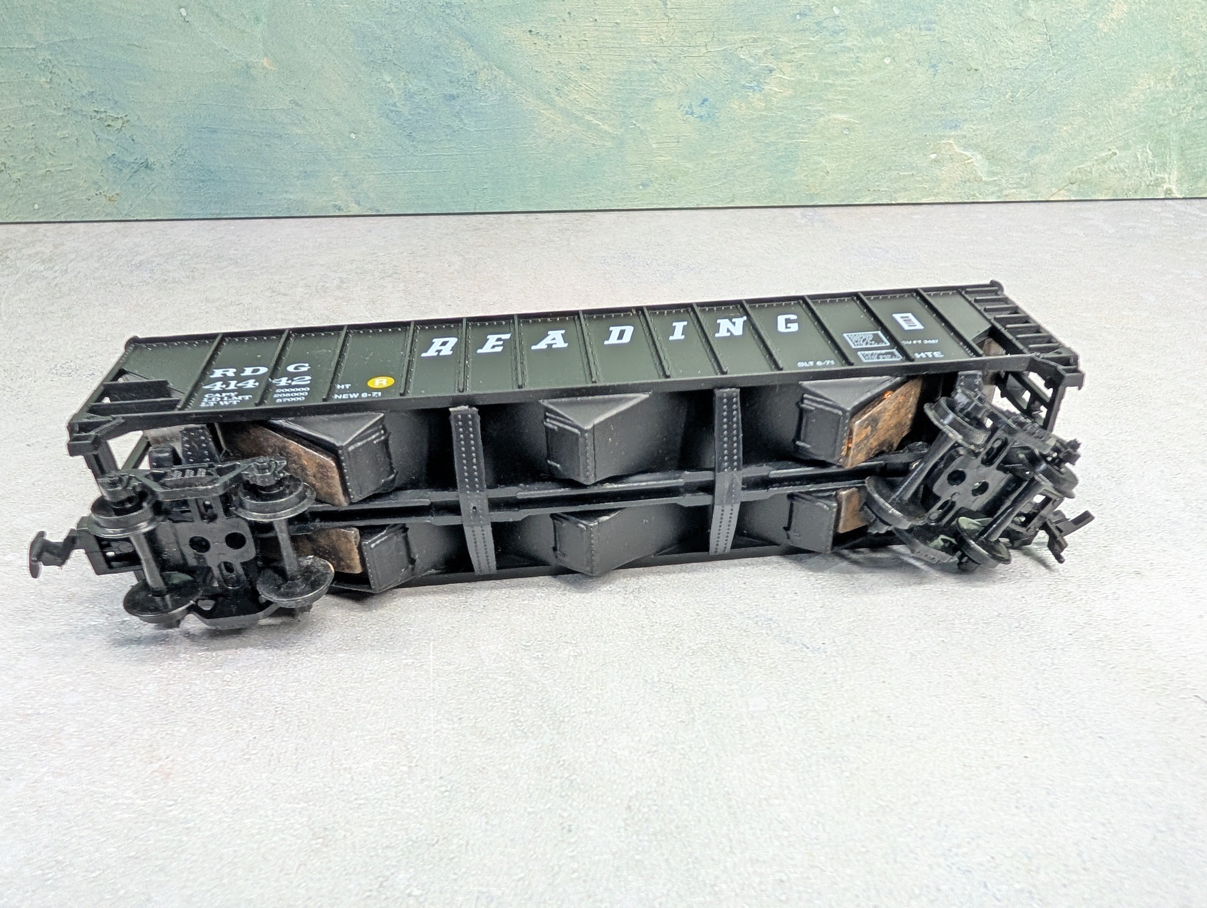 USED HO Scale 100 Ton Hopper Reading RDG #41442