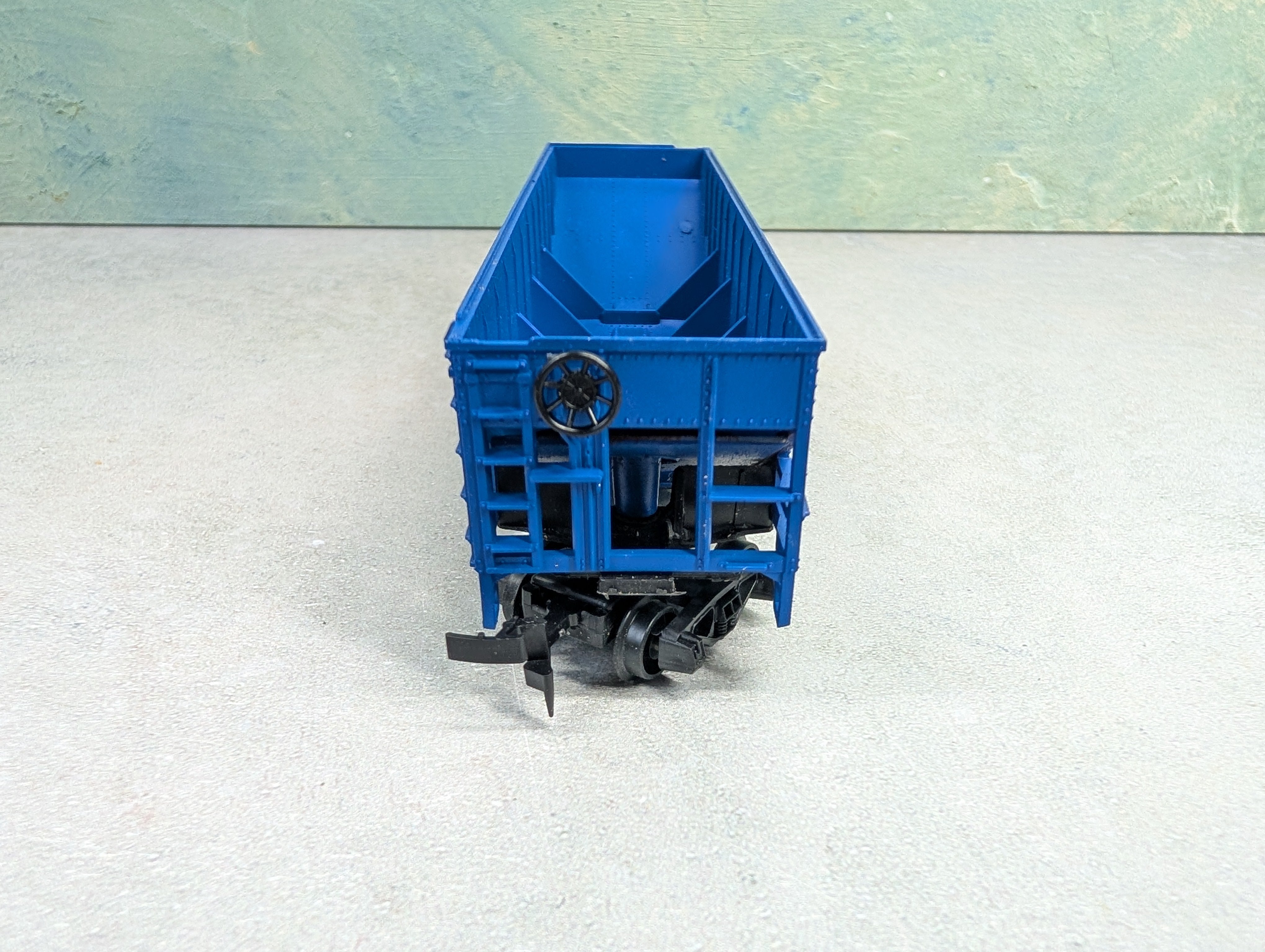 USED Model Power HO Scale Operating Quad Hopper Boston and Maine BM #71714