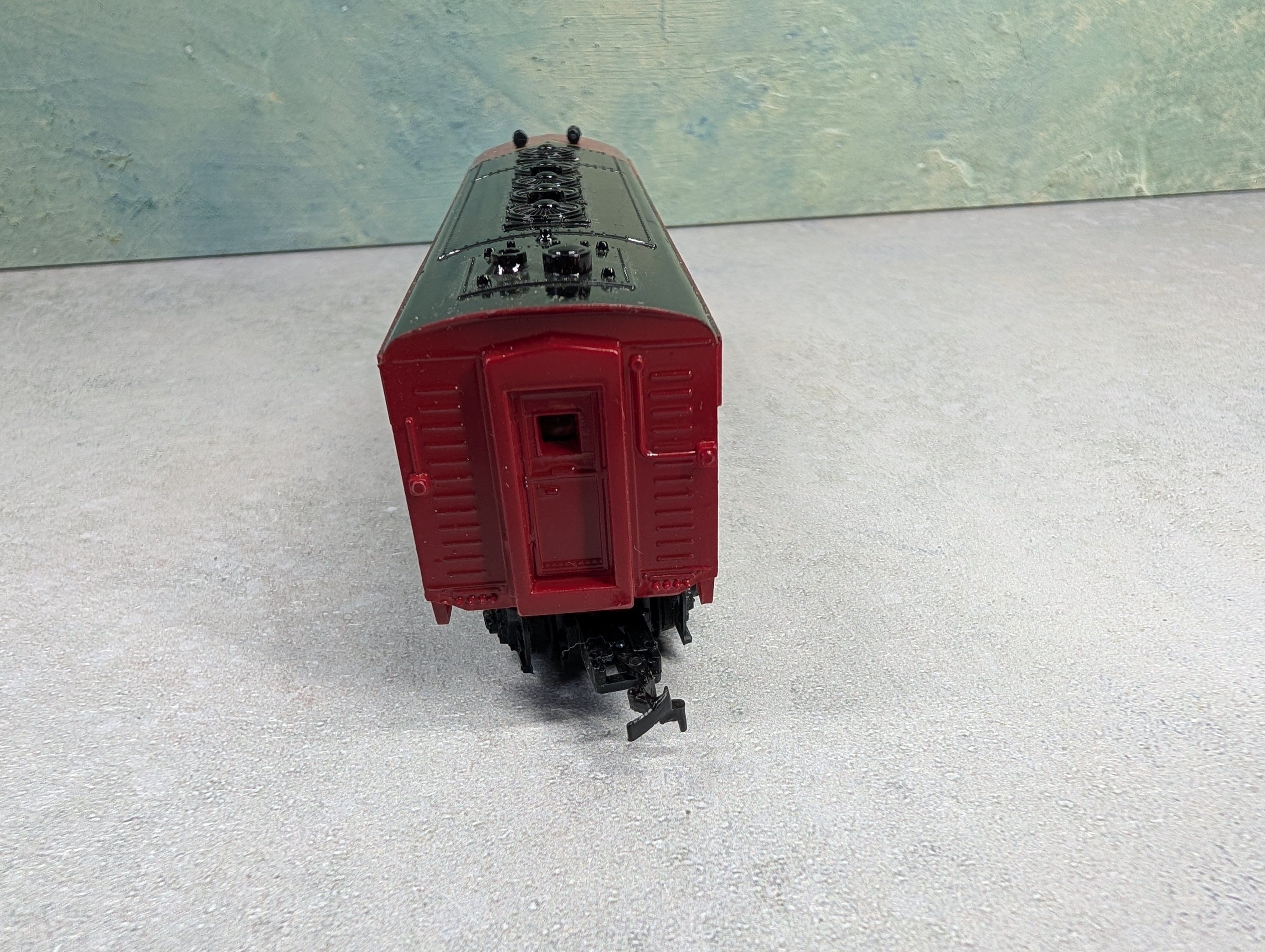 USED Life-Like HO Scale F-7 Diesel Locomotive Gulf Mobile & Ohio Parts/Repairs DC