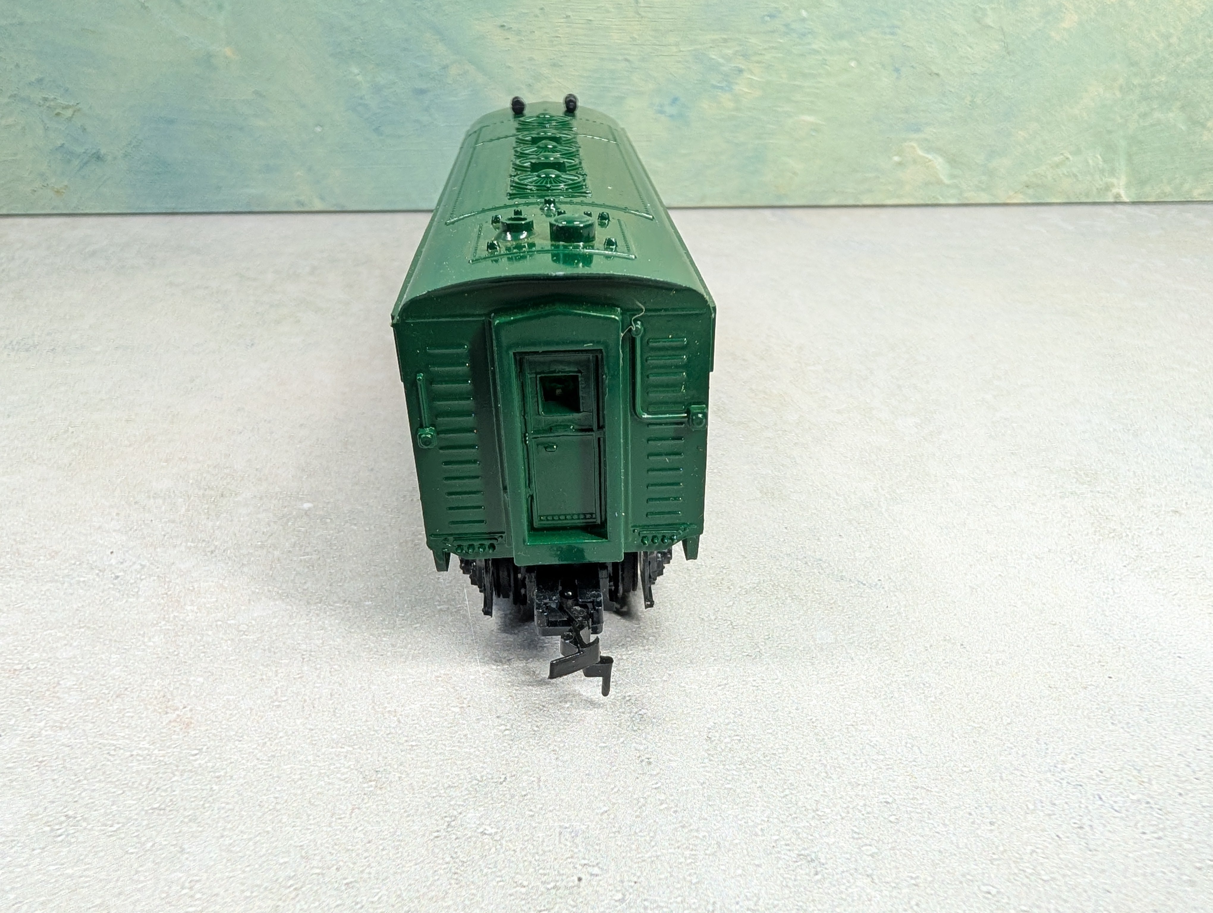 USED Life-Like HO Scale F-7 Diesel Locomotive Southern #6130 Parts/Repairs DC