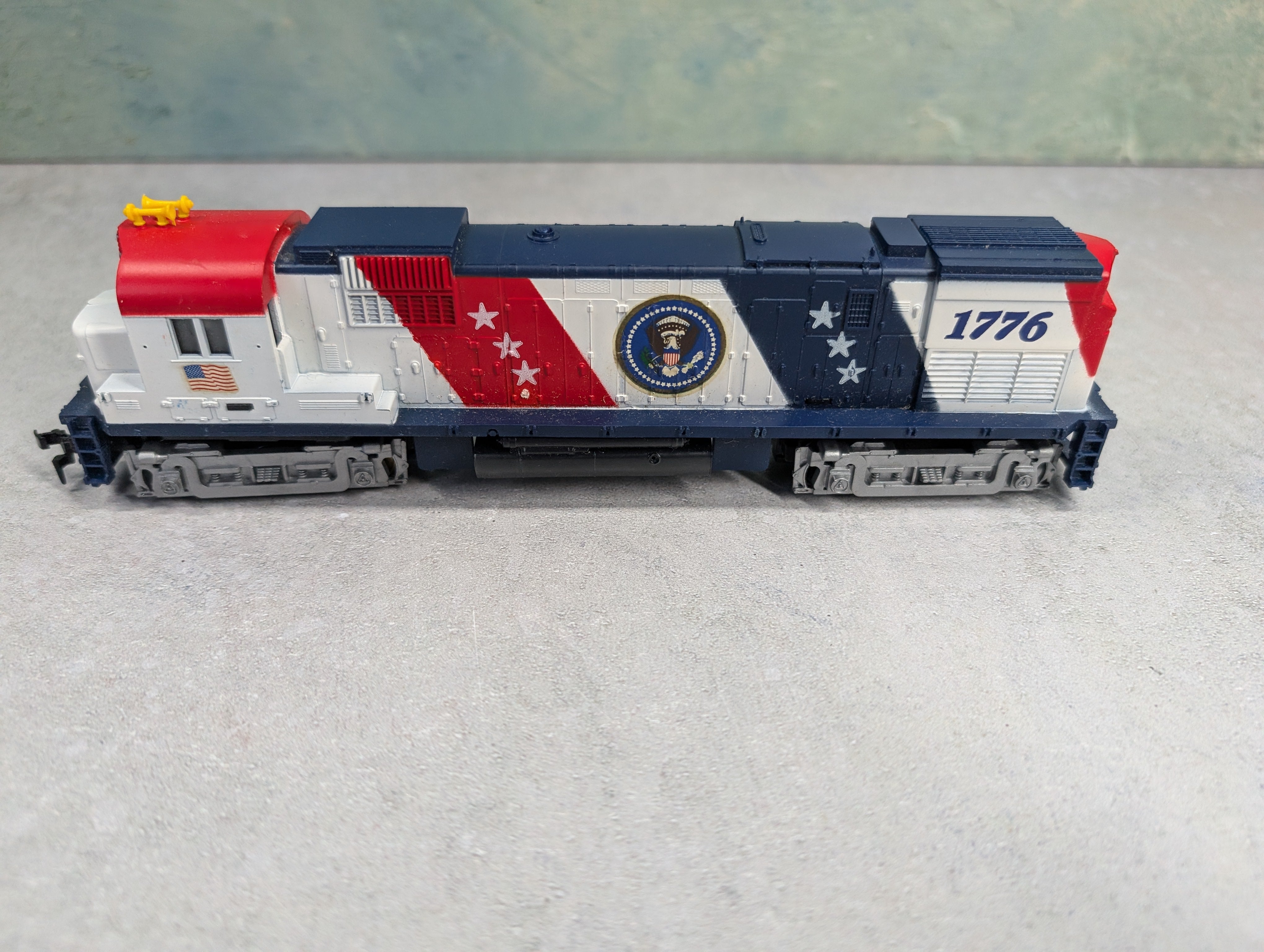 USED Tyco HO Scale 1776 Alco Century Diesel Locomotive Parts/Repairs DC