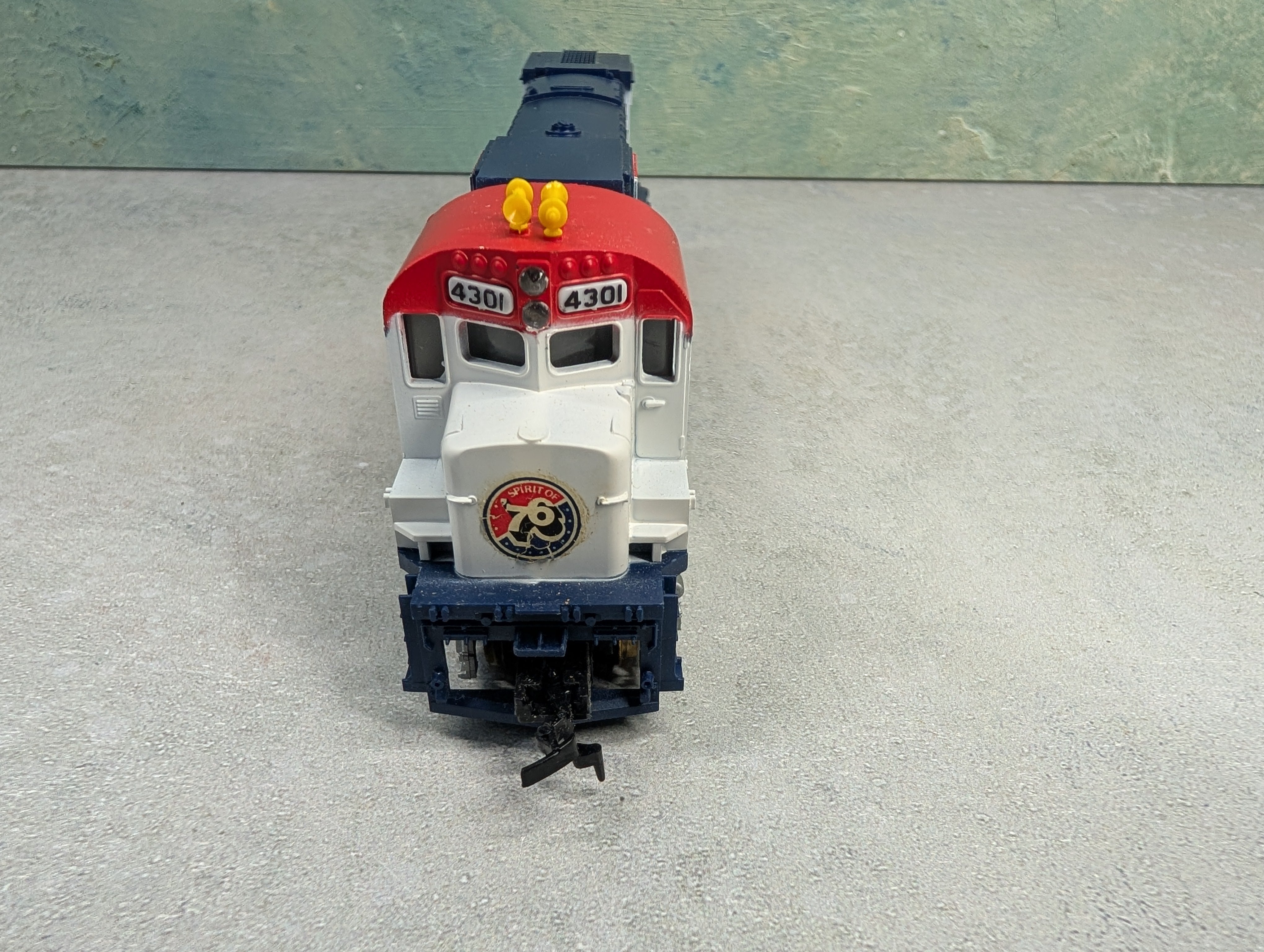 USED Tyco HO Scale 1776 Alco Century Diesel Locomotive Parts/Repairs DC