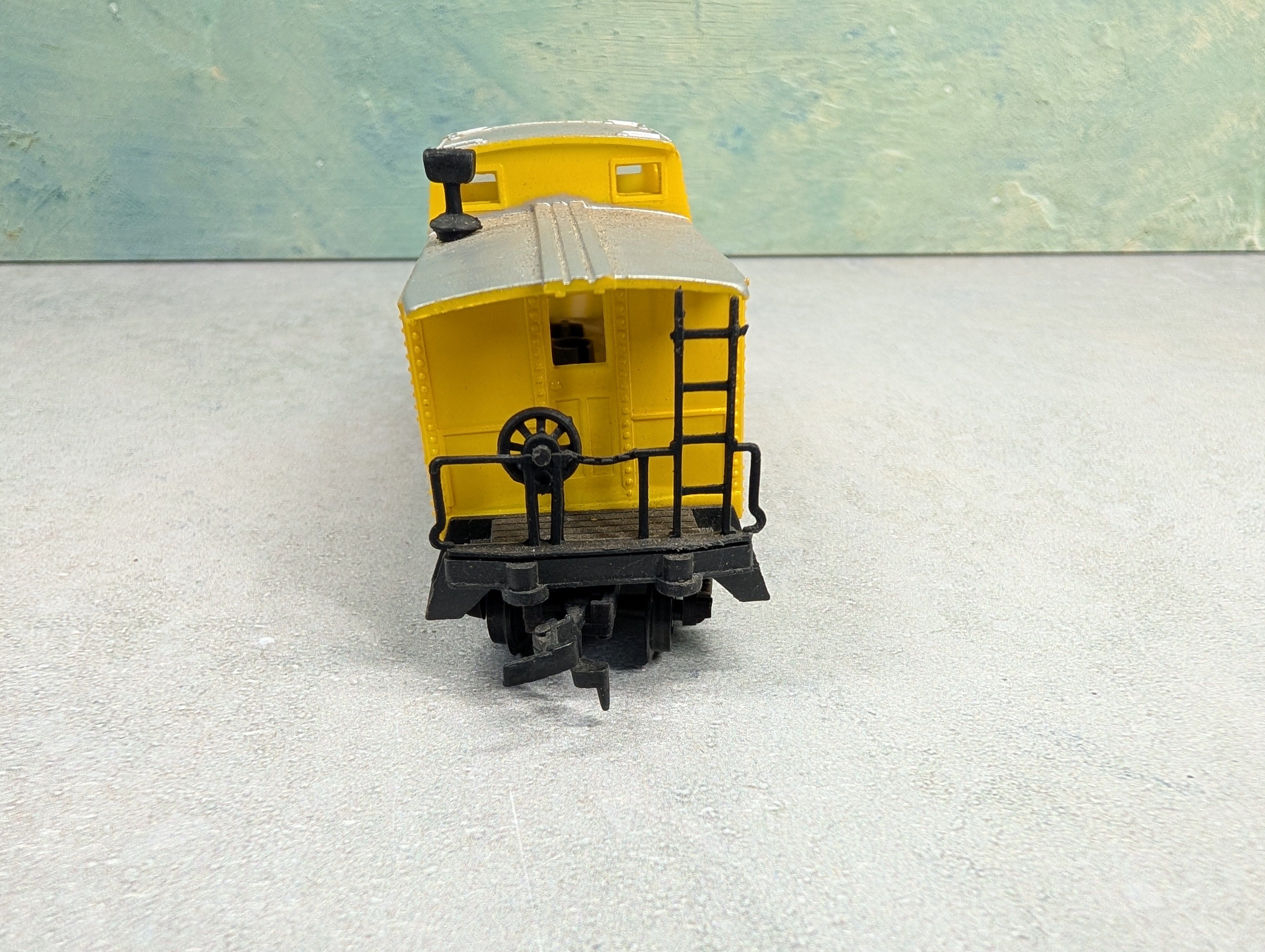 USED Life-Like HO Scale Caboose Union Pacific UP #49940