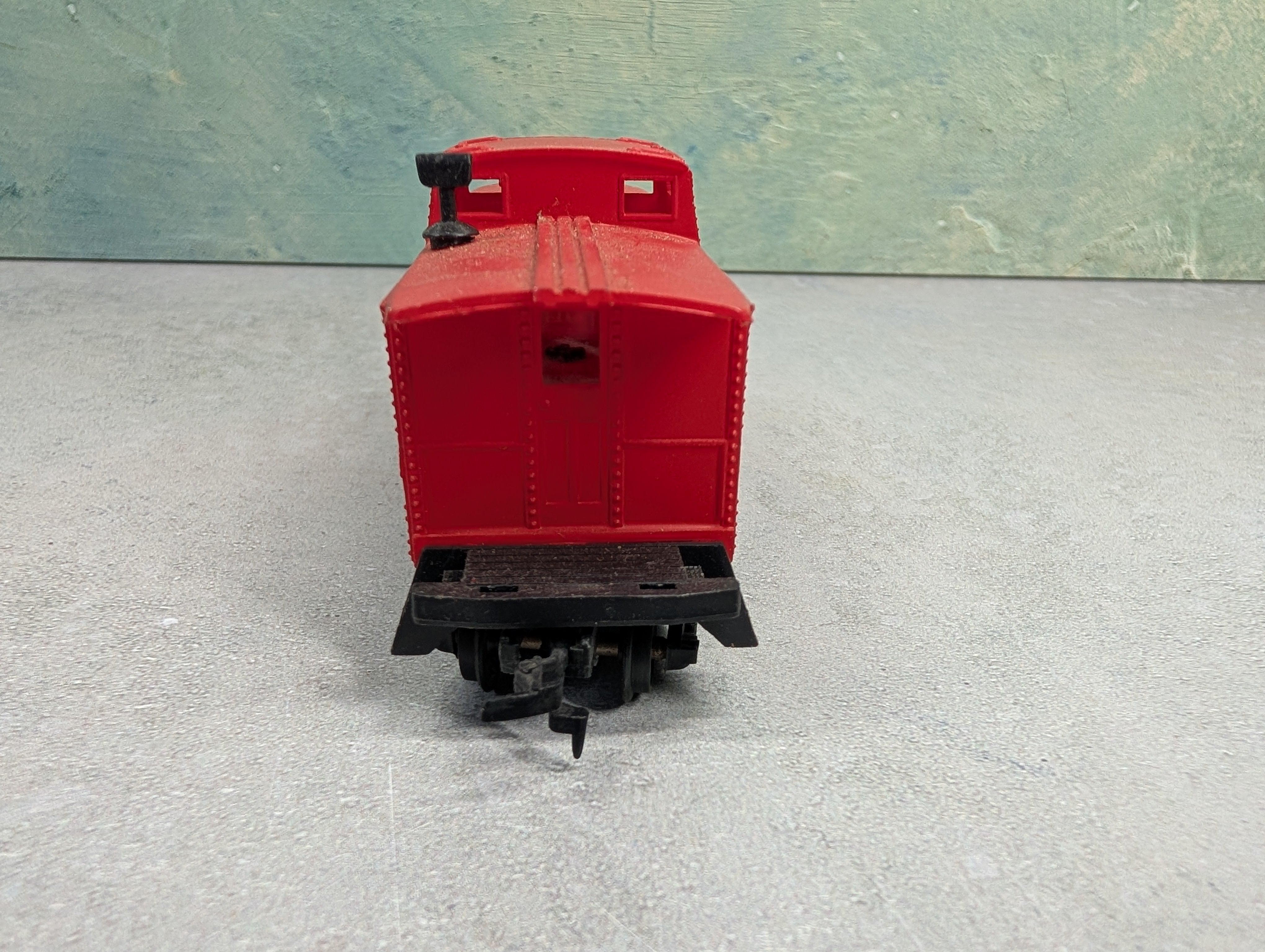 USED Life-Like HO Scale Safety Red Caboose #1974