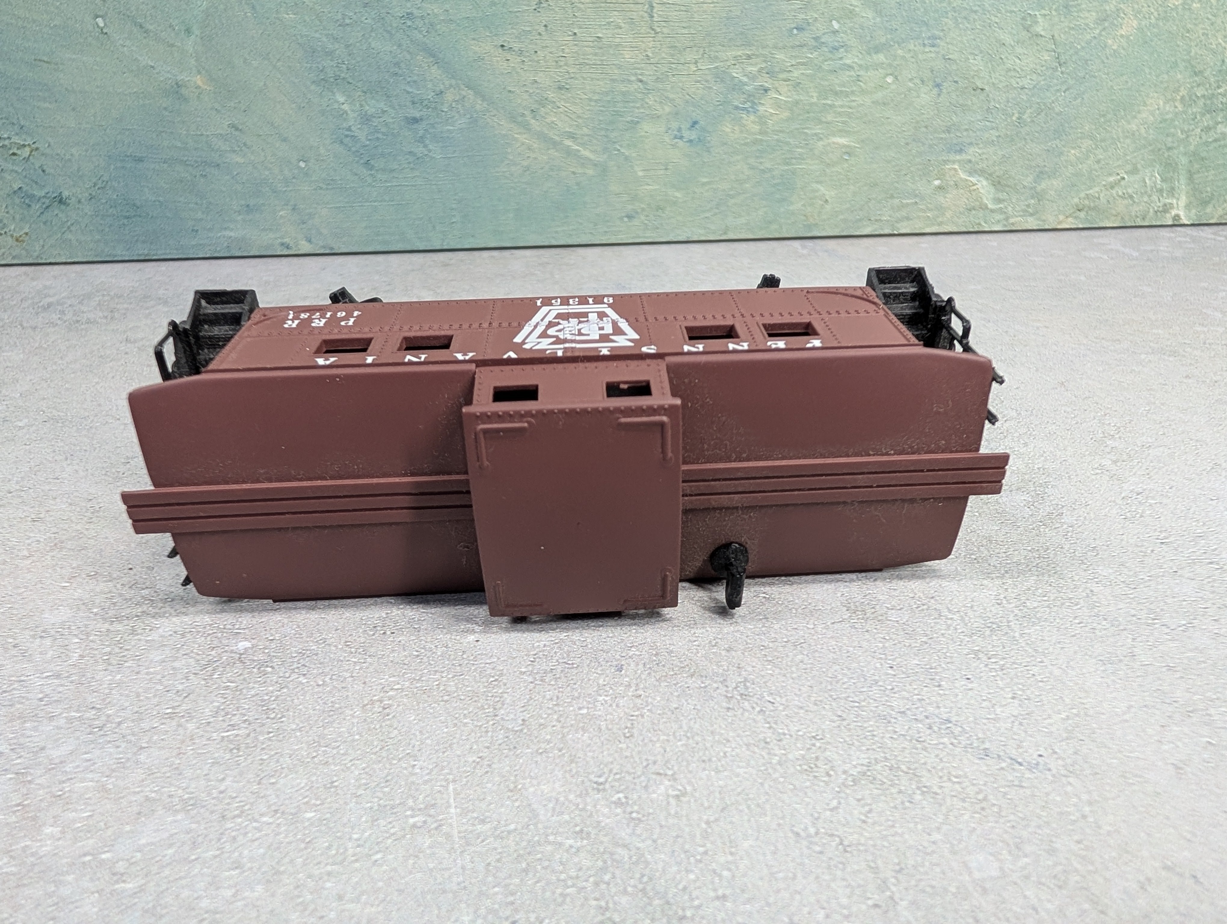 USED Life-Like HO Scale Caboose Pennsylvania PRR #461781 (#91351)