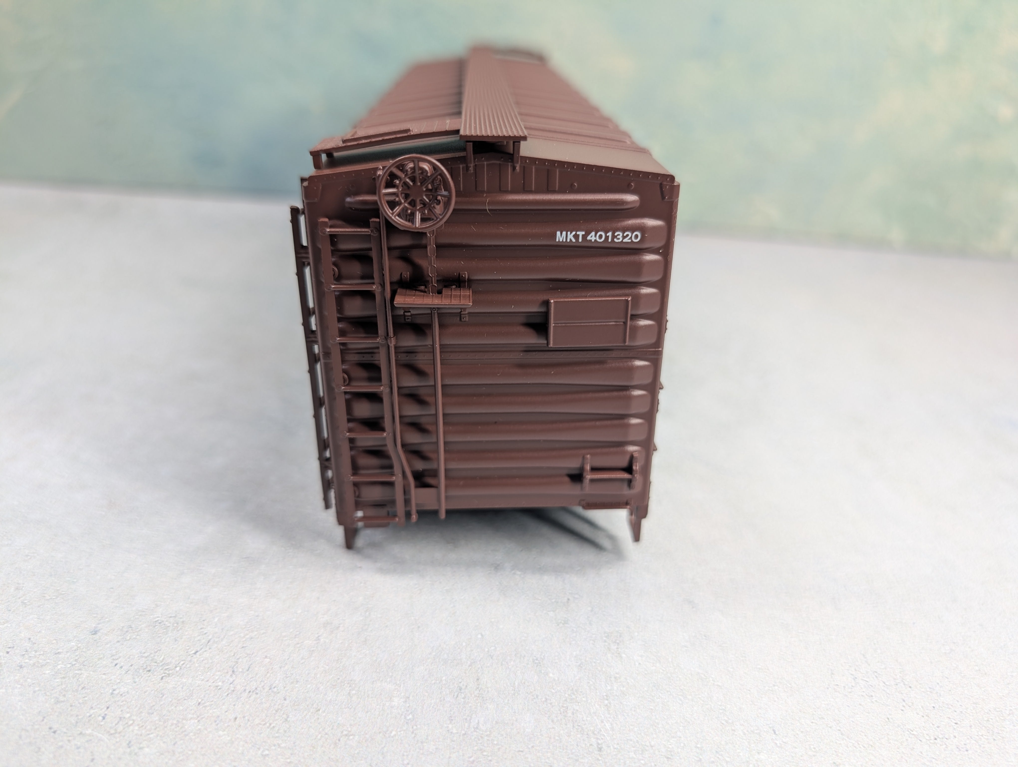 USED Weaver U4326L O 40' Stock Car MKT #401320 3 Rail, No Trucks/Couplers