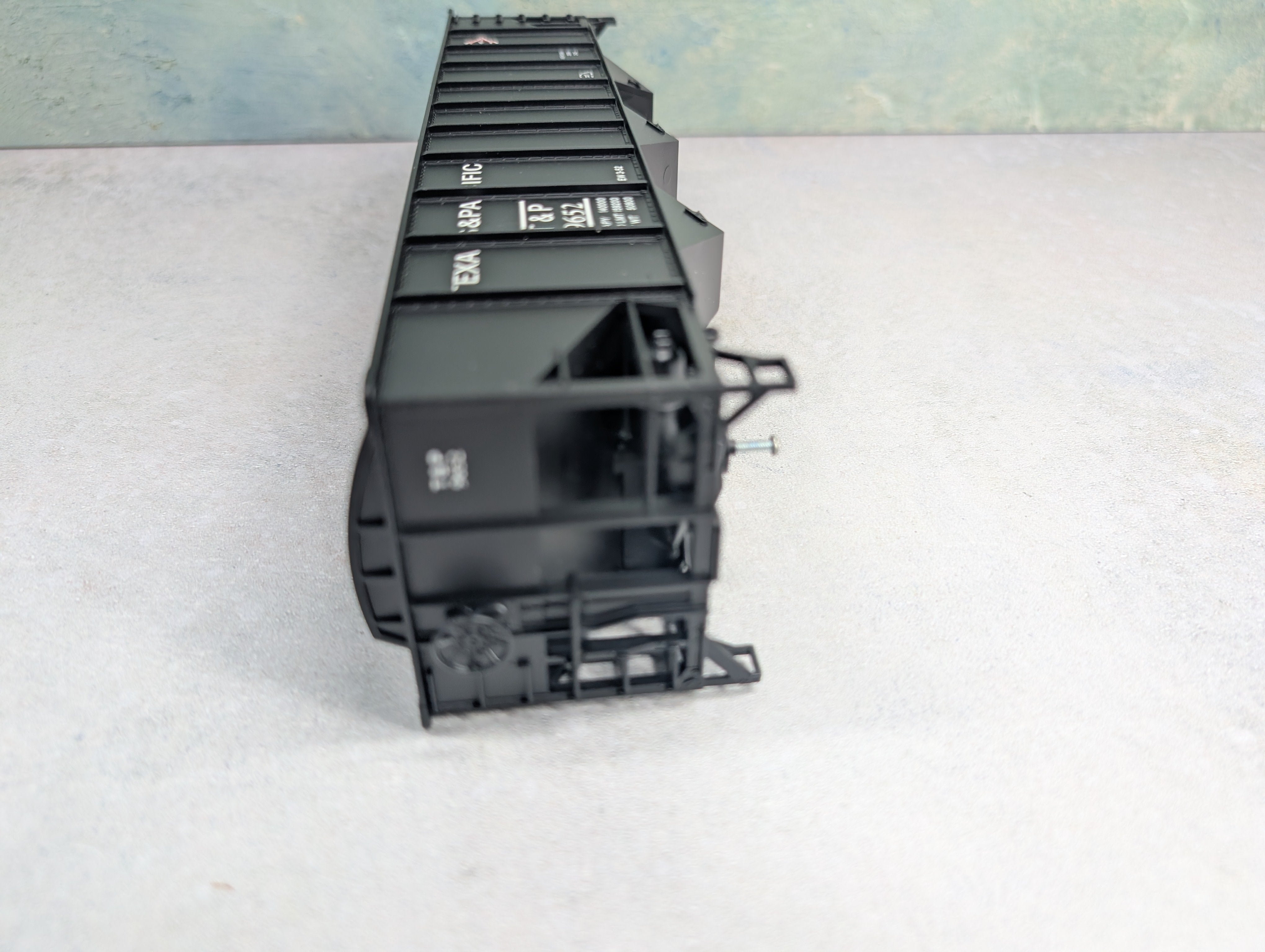 USED Weaver U18009L O 3 Bay 9 Panel Hopper Texas and Pacific T&P #9652 3 Rail, No Trucks/Couplers