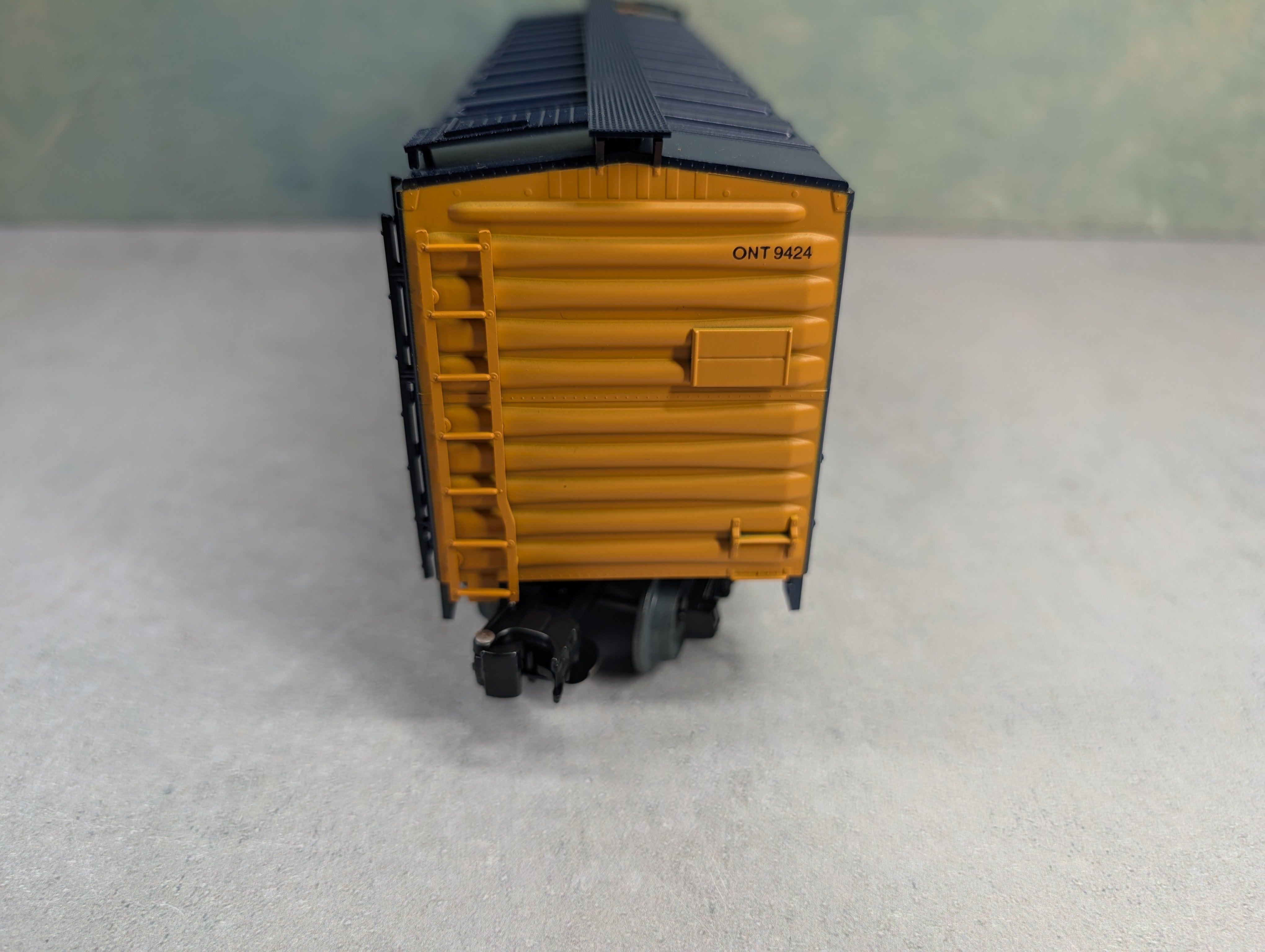 USED Weaver O 40' PS-1 Box Car Ontario Northland ONT #9424 3 Rail Custom Car