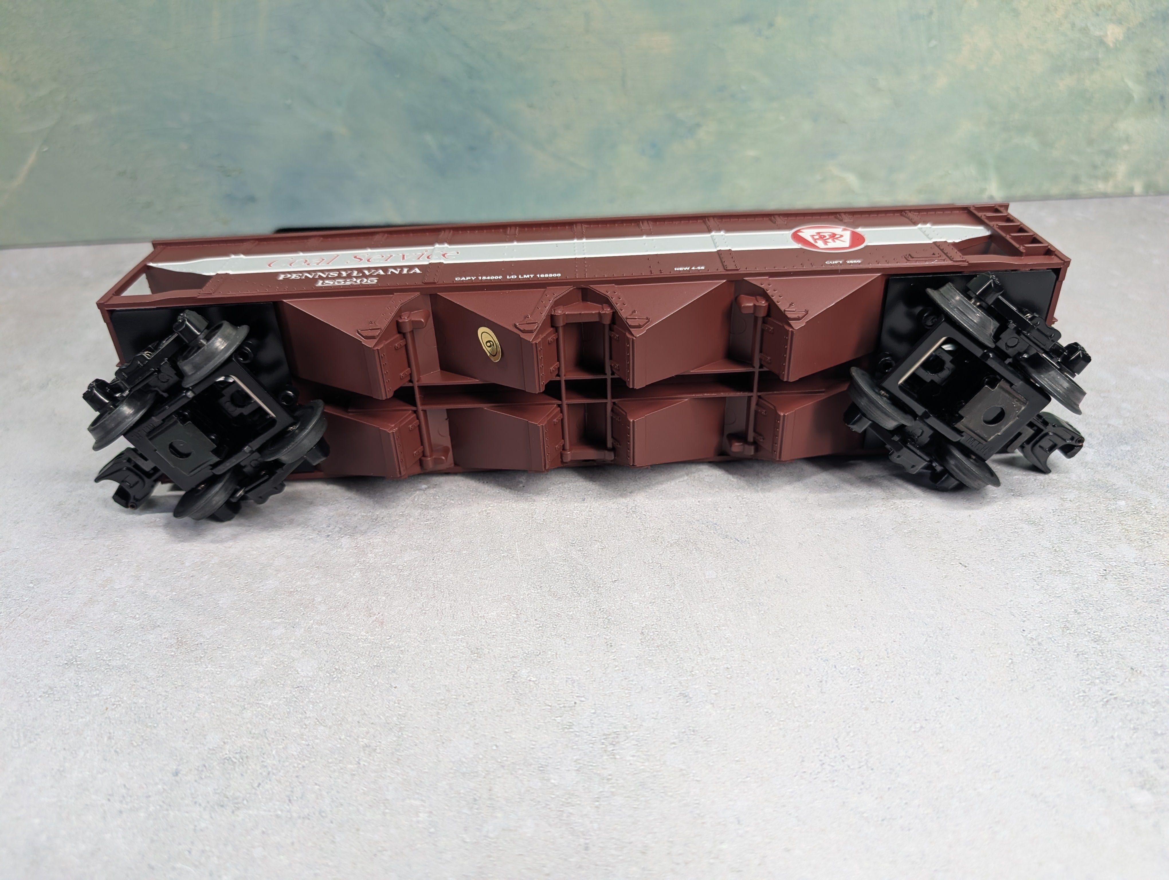 USED MTH Rail King 30-75187 O Hopper Car w/ Coal Load Pennsylvania #185205 Coal Service