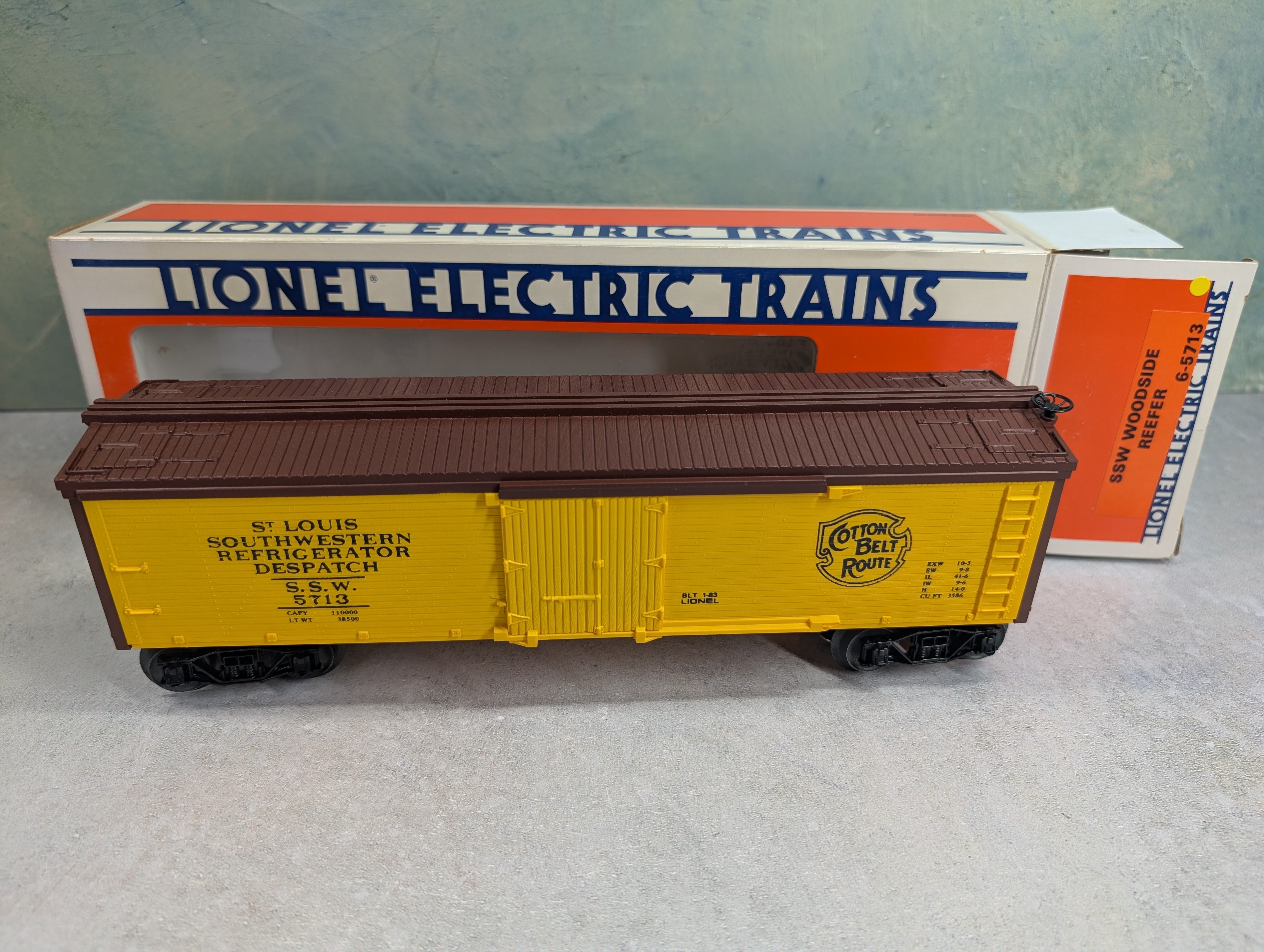 USED Lionel 1392823 O Woodside Reefer Cotton Belt SSW #5713