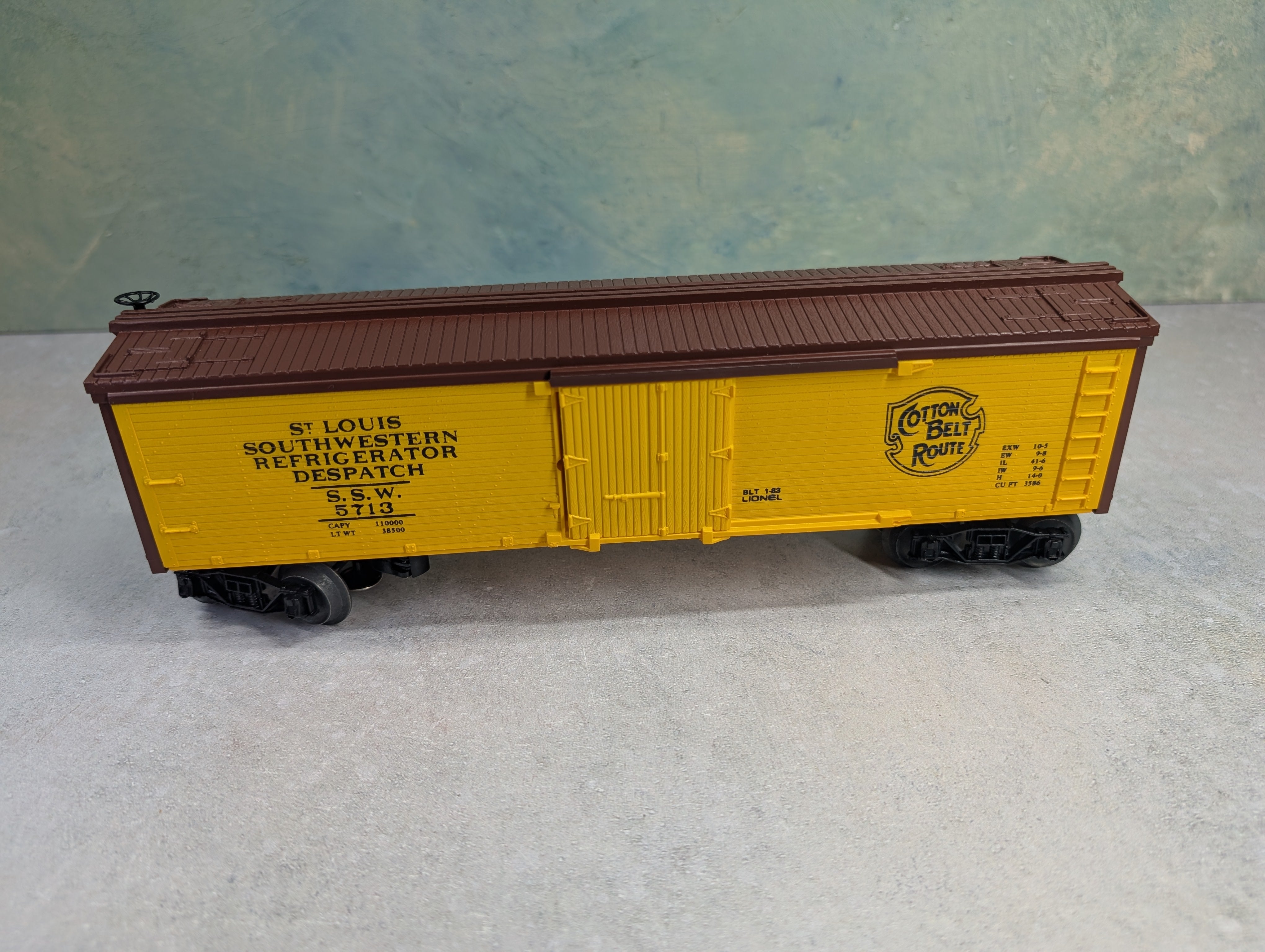 USED Lionel 1392823 O Woodside Reefer Cotton Belt SSW #5713