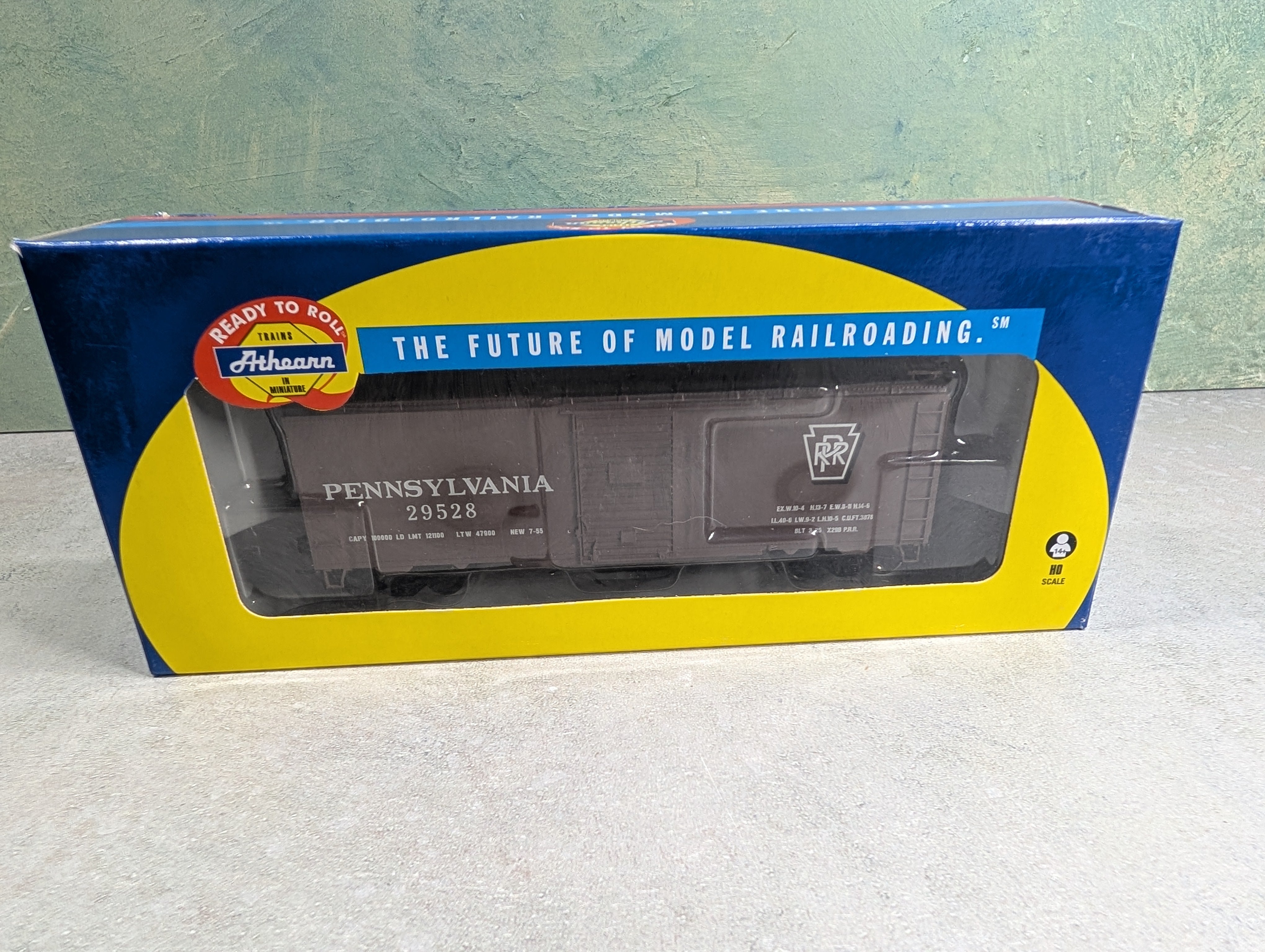 USED Athearn 70066 HO Scale 40' Youngstown Steel Door Box Car Pennsylvania #29528
