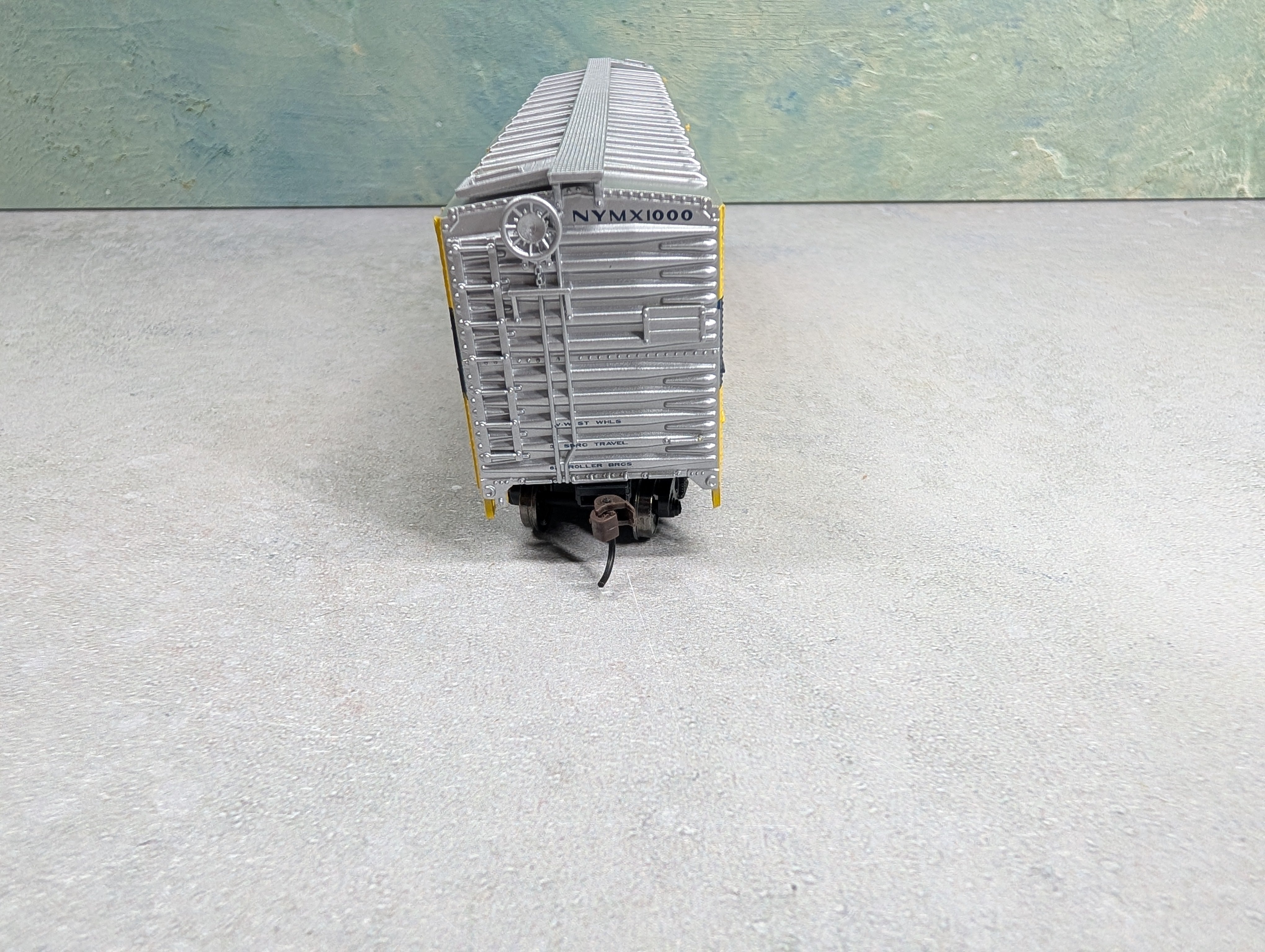 USED Athearn 7555 HO Scale 50' Smooth Side Reefer New York Central NYMX #1000