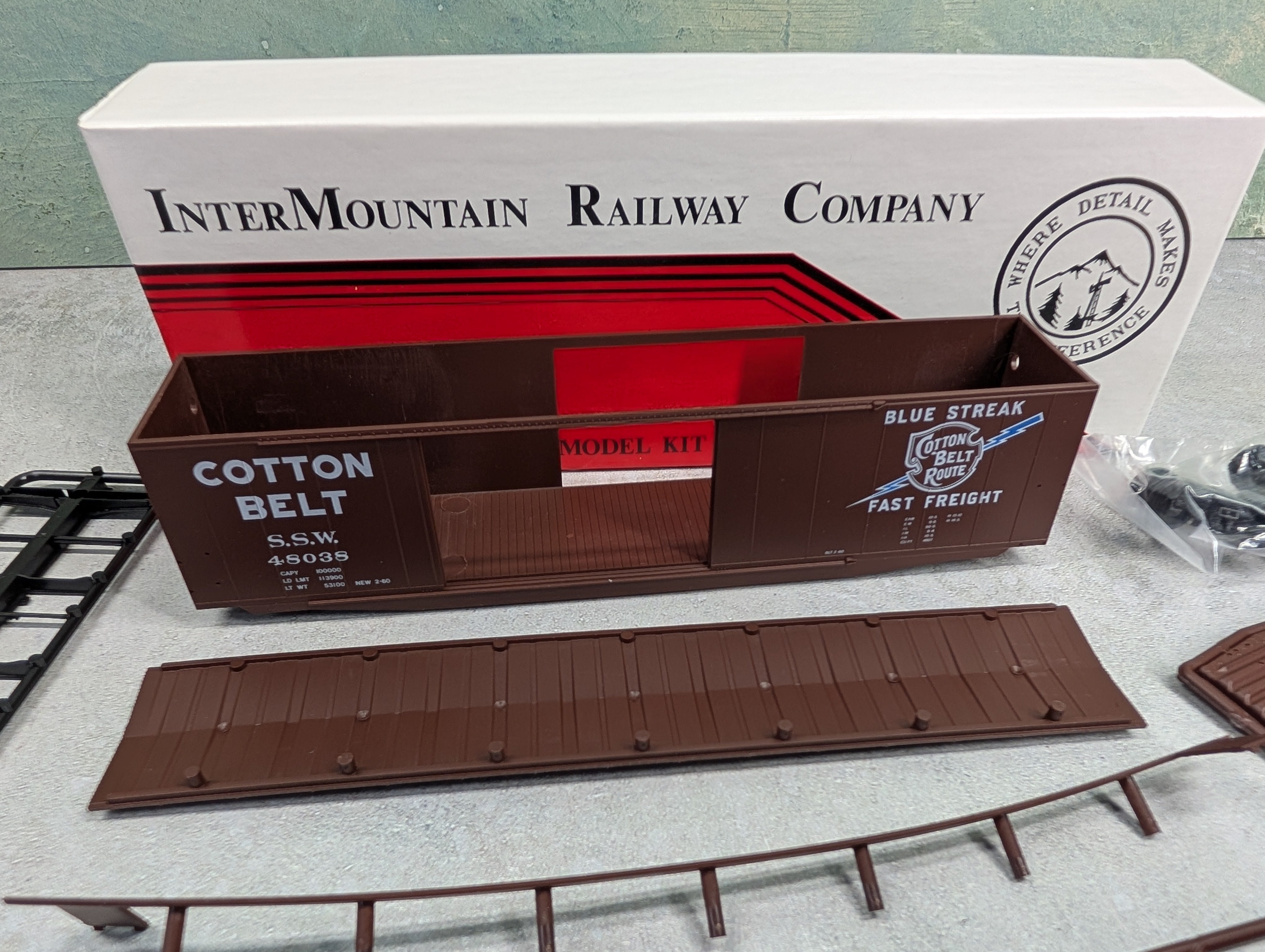 USED Intermountain #40604-06 HO Scale PS-1 50' DD Box Car Cotton Belt SSW #48038 KIT