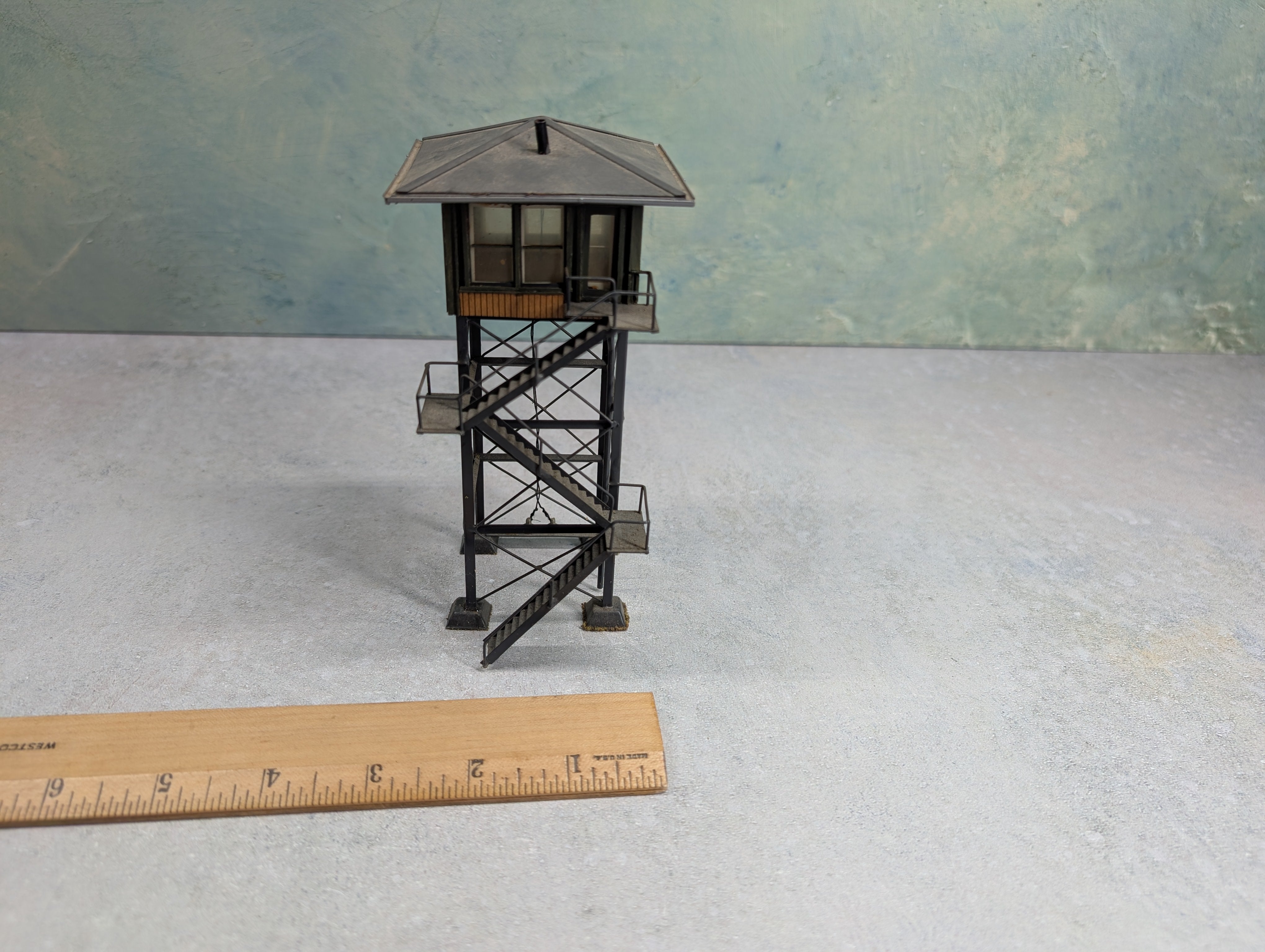 USED HO Scale Custom Signal Tower, Metal