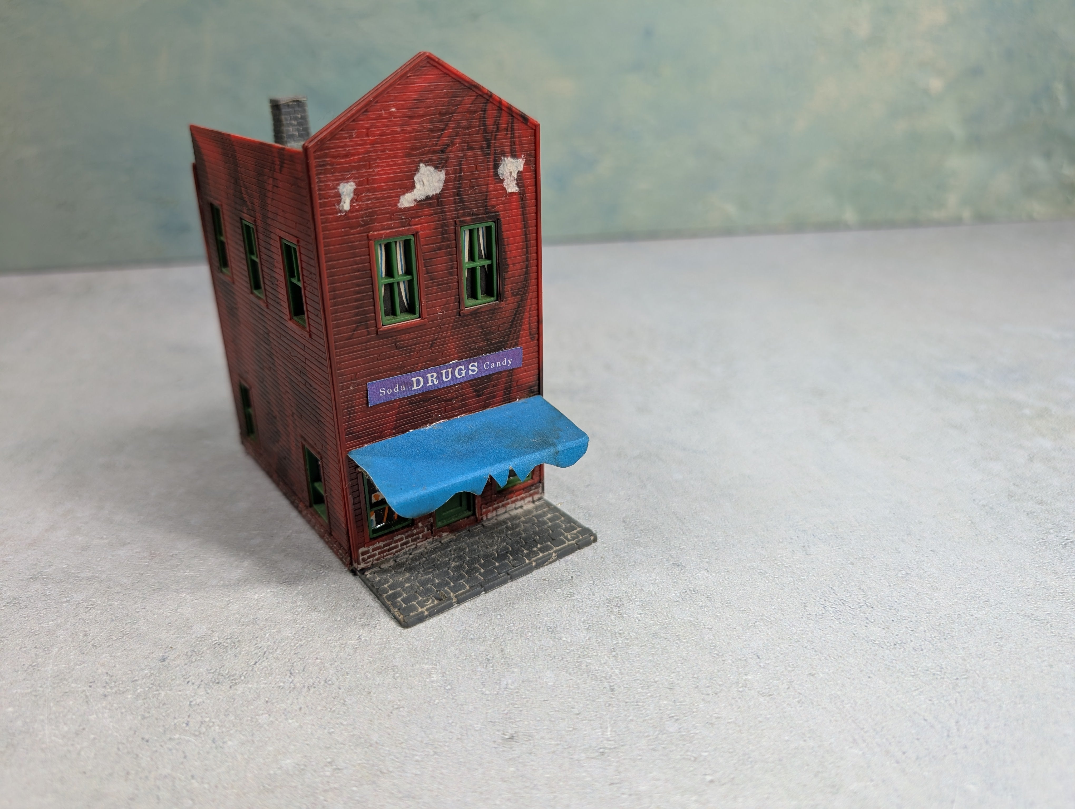 USED HO Scale Drug Store, Store Front