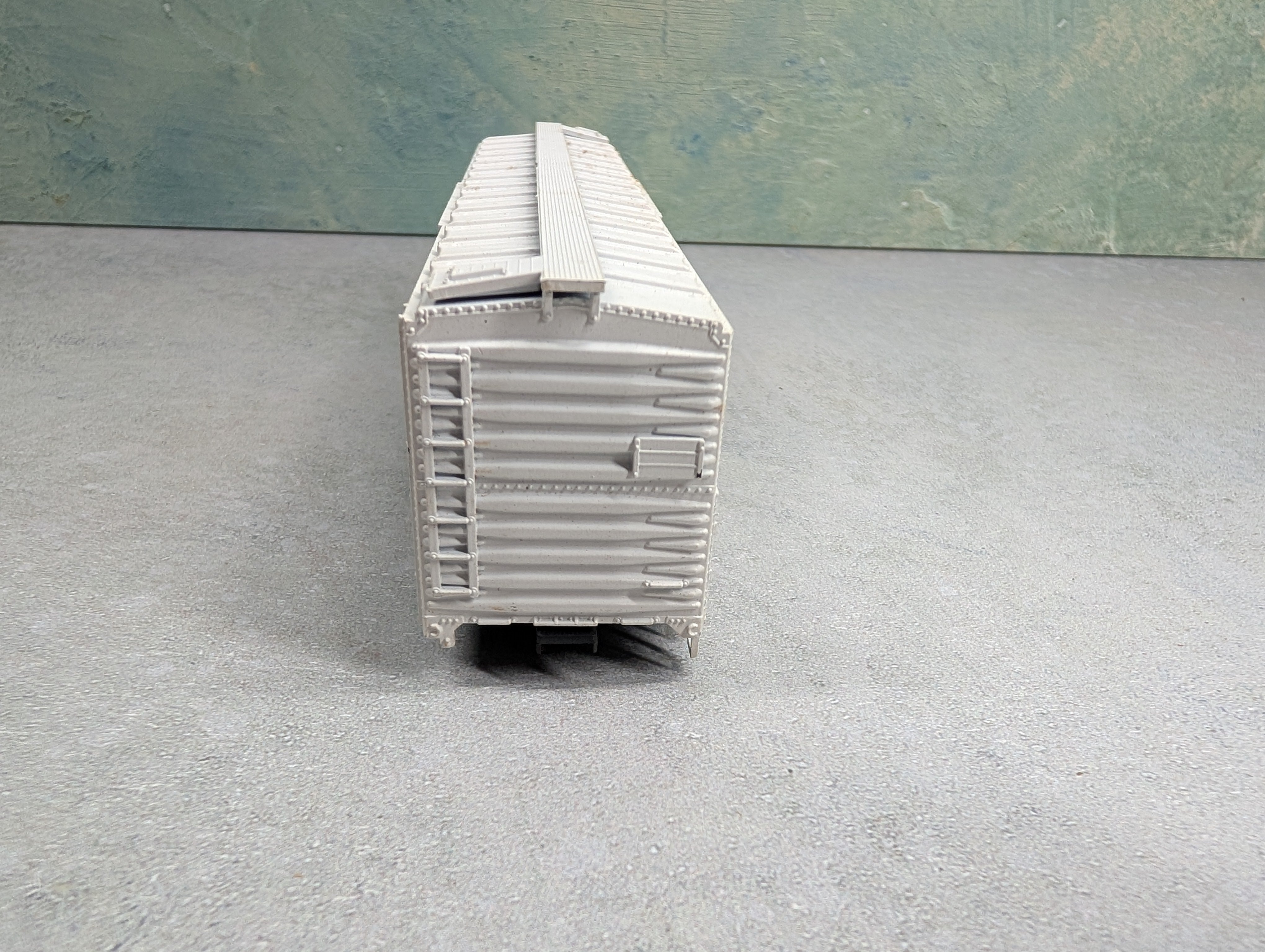 USED Athearn HO Scale 50' Box Car Miller High Life #80453