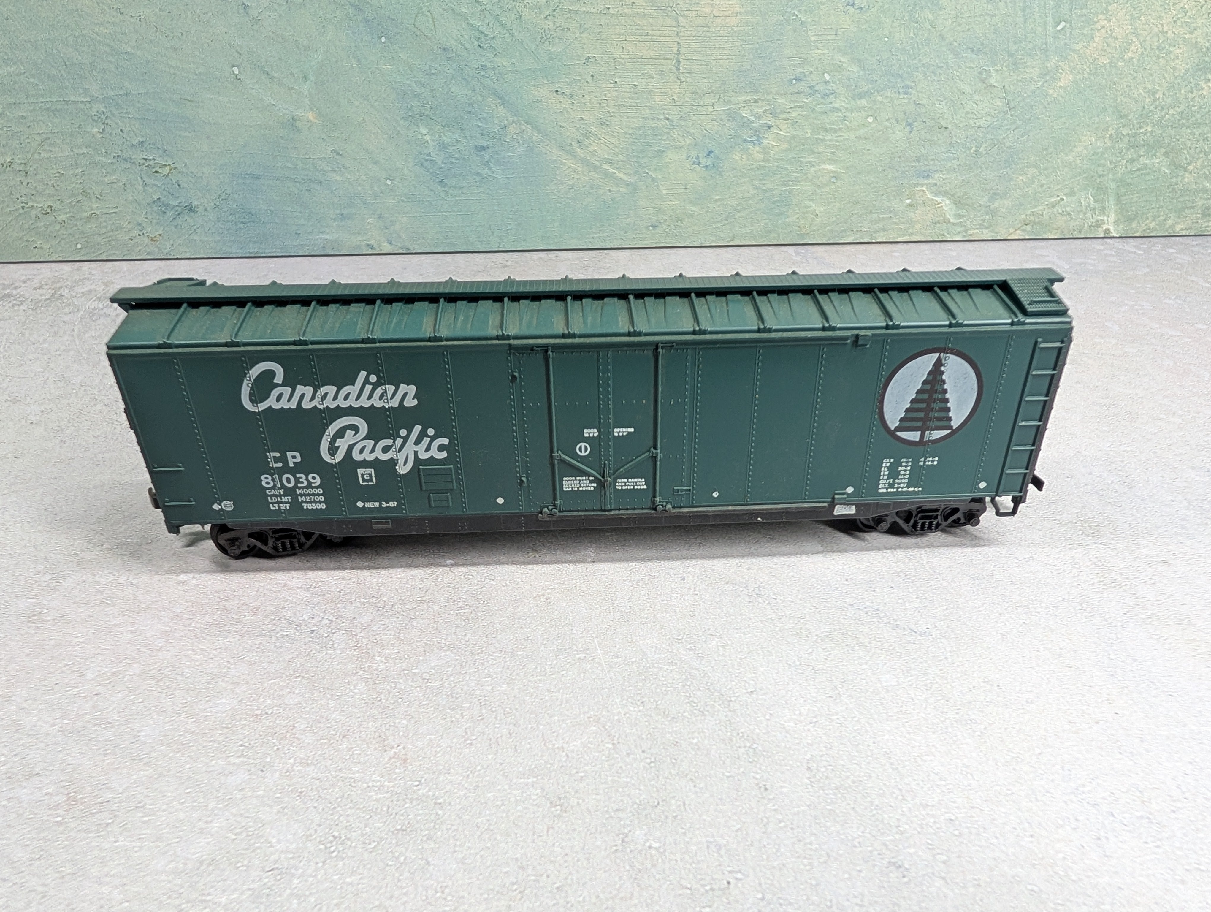 USED Athearn HO Scale 50' Box Car Canadian Pacific CP #81039