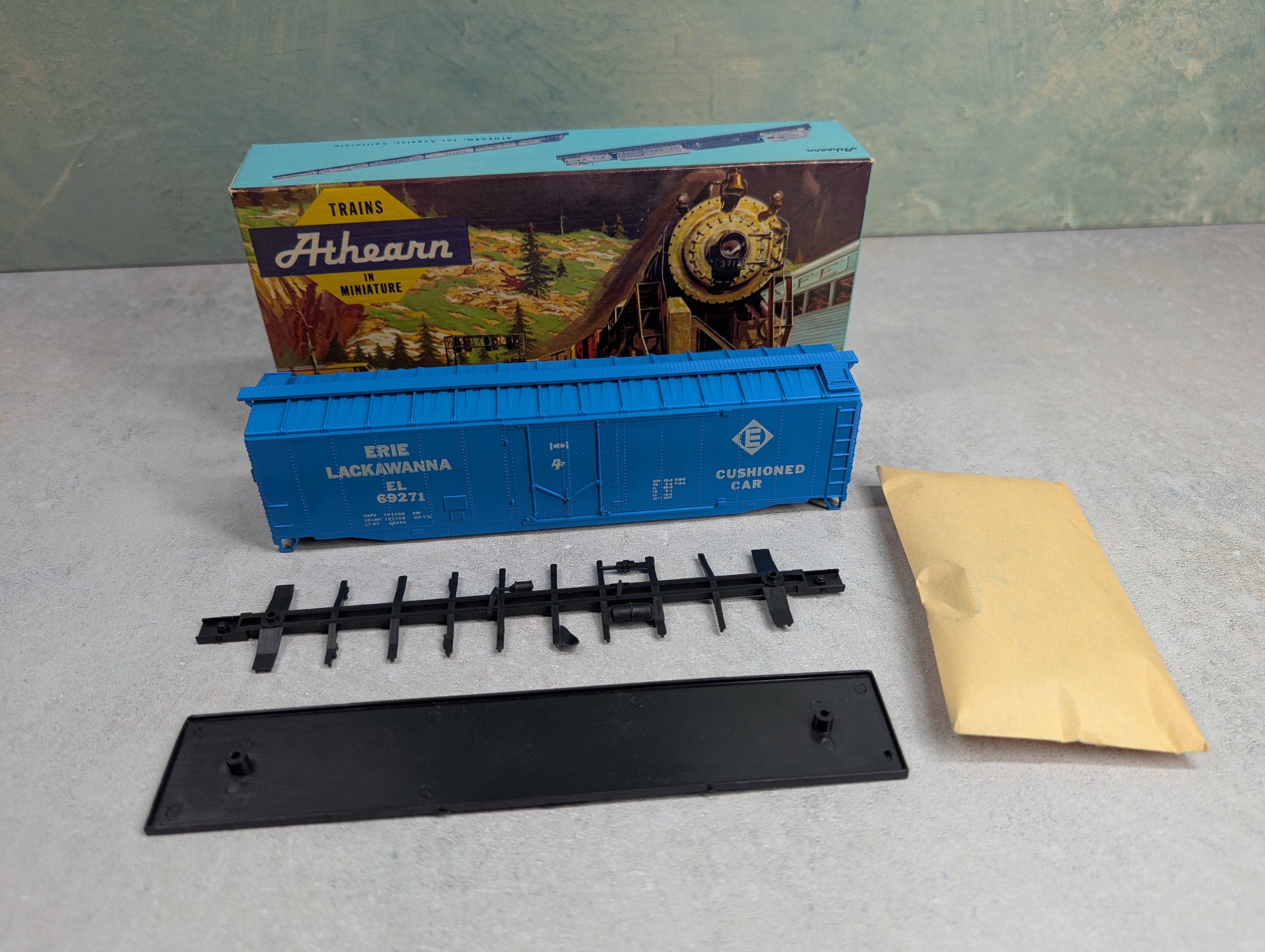 USED Athearn HO Scale 50' Box Car Erie Lackawanna EL #69271 L&S Hobby Exclusive KIT
