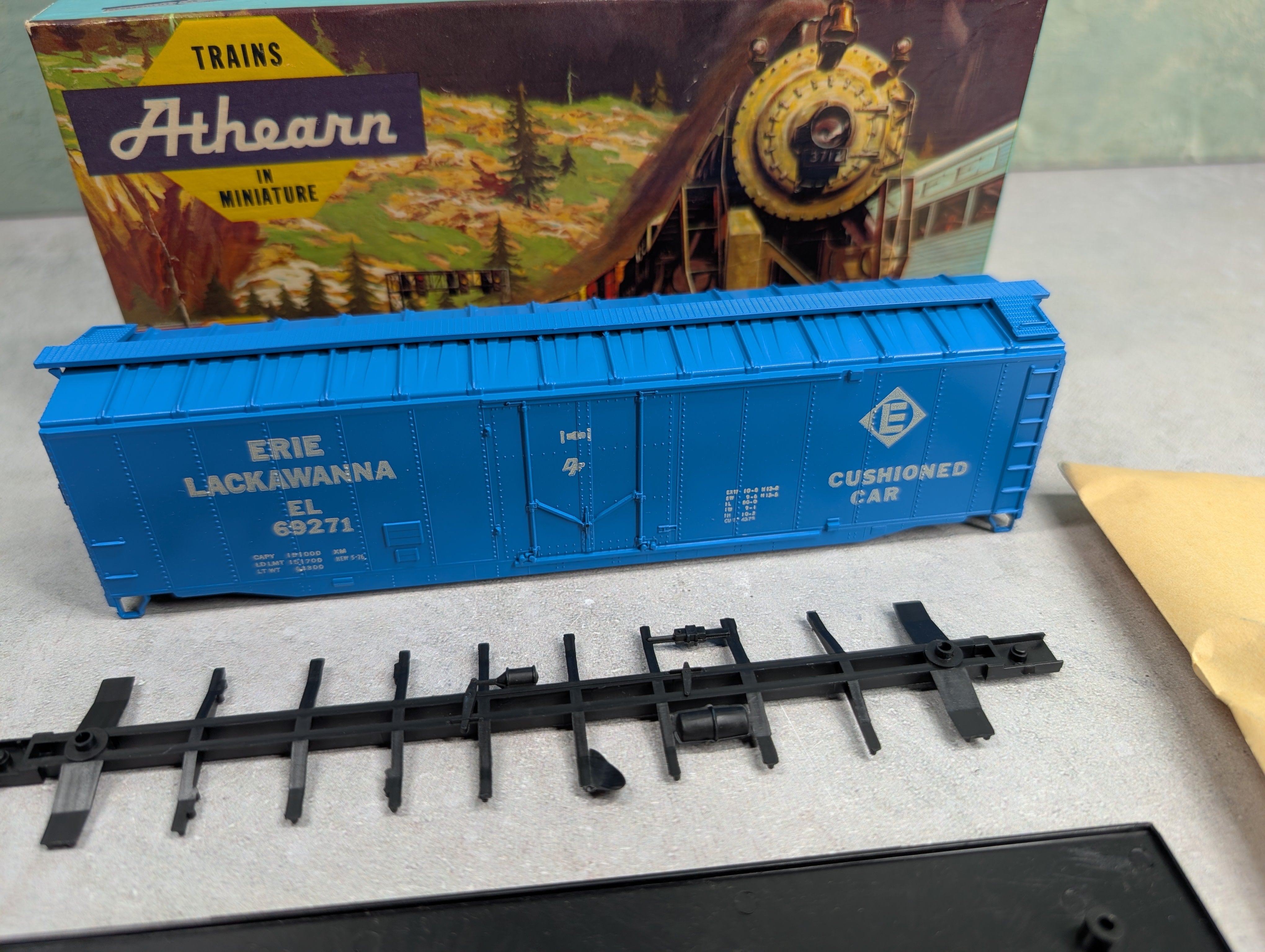 USED Athearn HO Scale 50' Box Car Erie Lackawanna EL #69271 L&S Hobby Exclusive KIT
