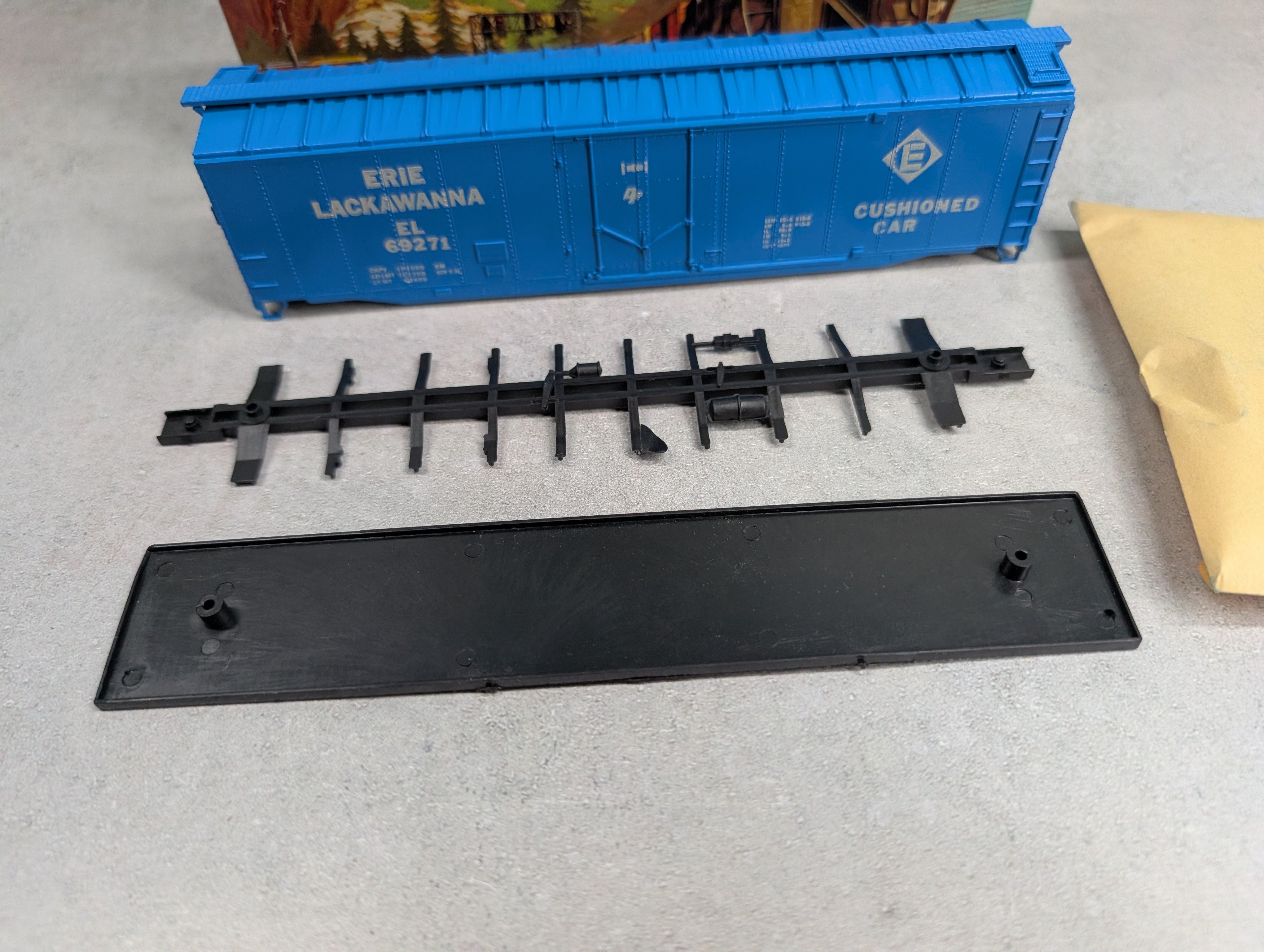 USED Athearn HO Scale 50' Box Car Erie Lackawanna EL #69271 L&S Hobby Exclusive KIT