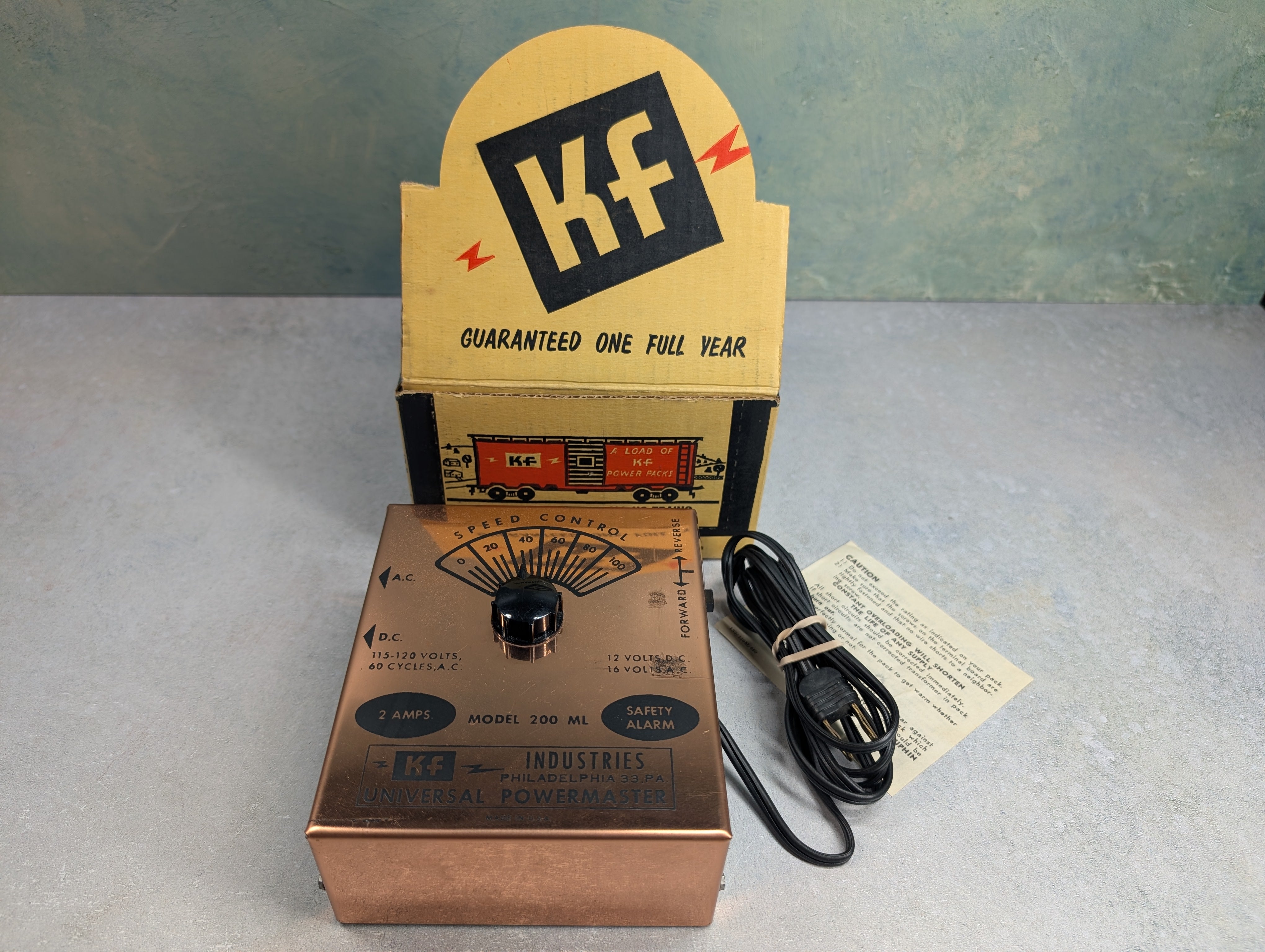 USED KF Industries HO Scale 2 Amp DC Hobby Transformer, Power Pack