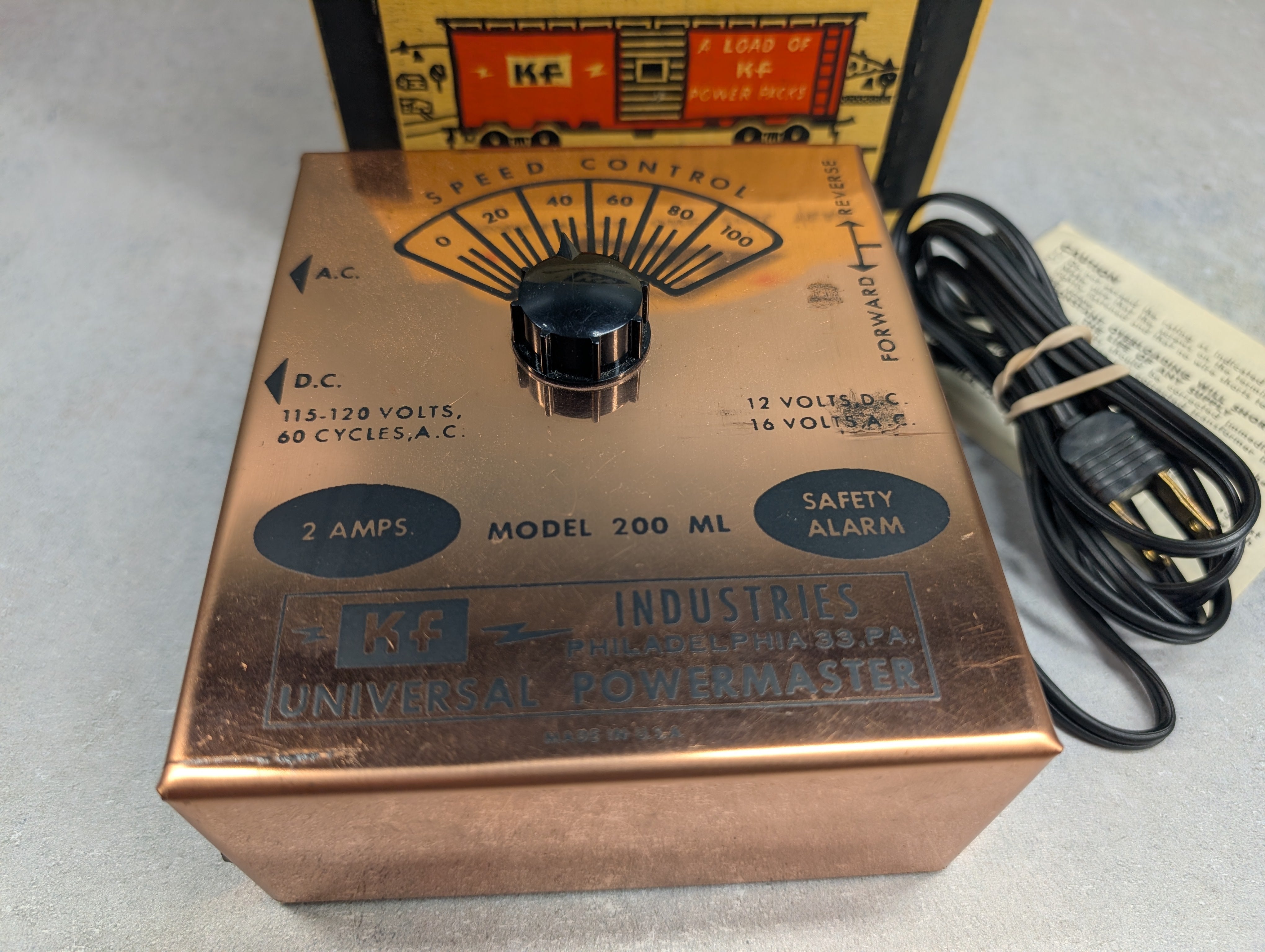 USED KF Industries HO Scale 2 Amp DC Hobby Transformer, Power Pack