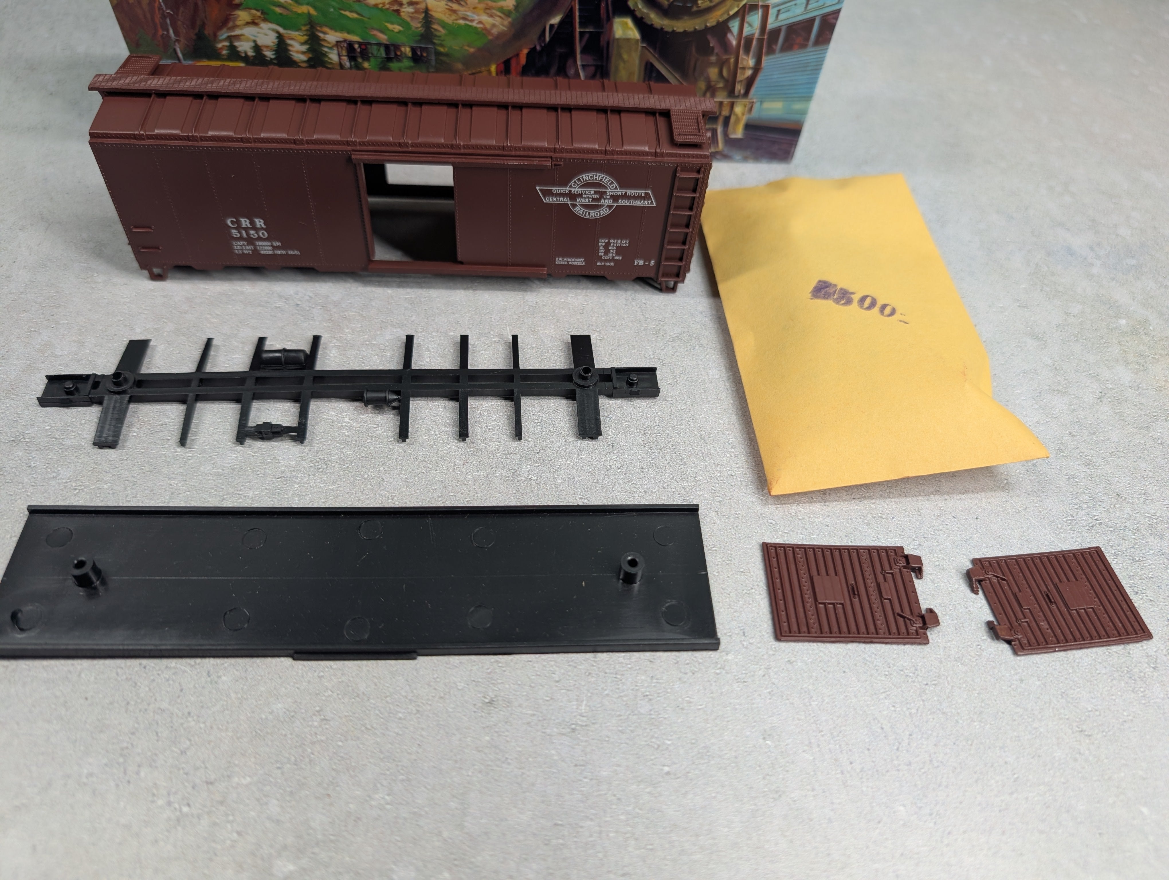 USED Athearn #1147-2 HO Scale 40' Box Car Clinchfield CRR #5150 Bev-Bel KIT