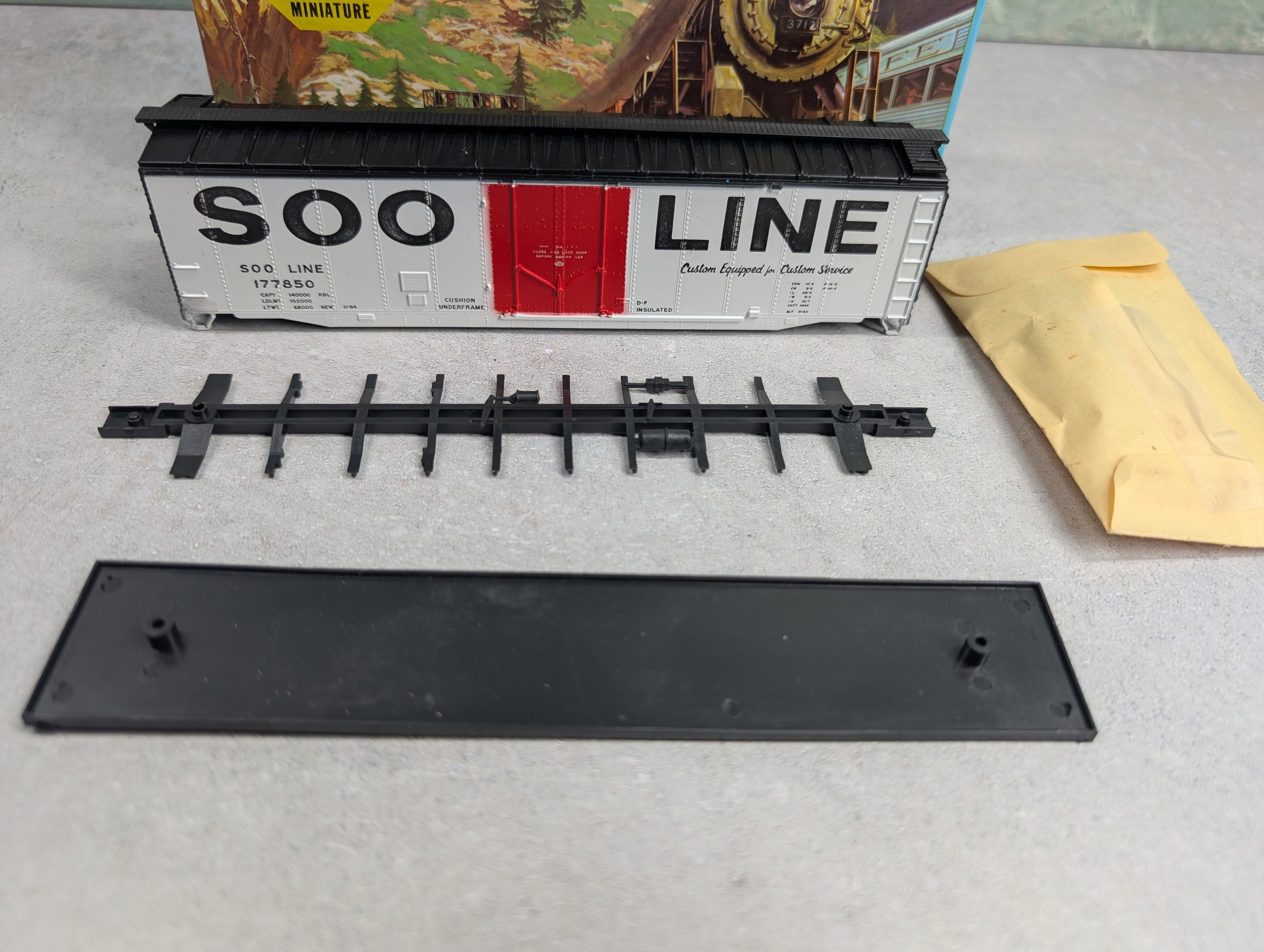 USED Athearn 1335 HO Scale 50' PD Box Car SOO Line #177850 KIT