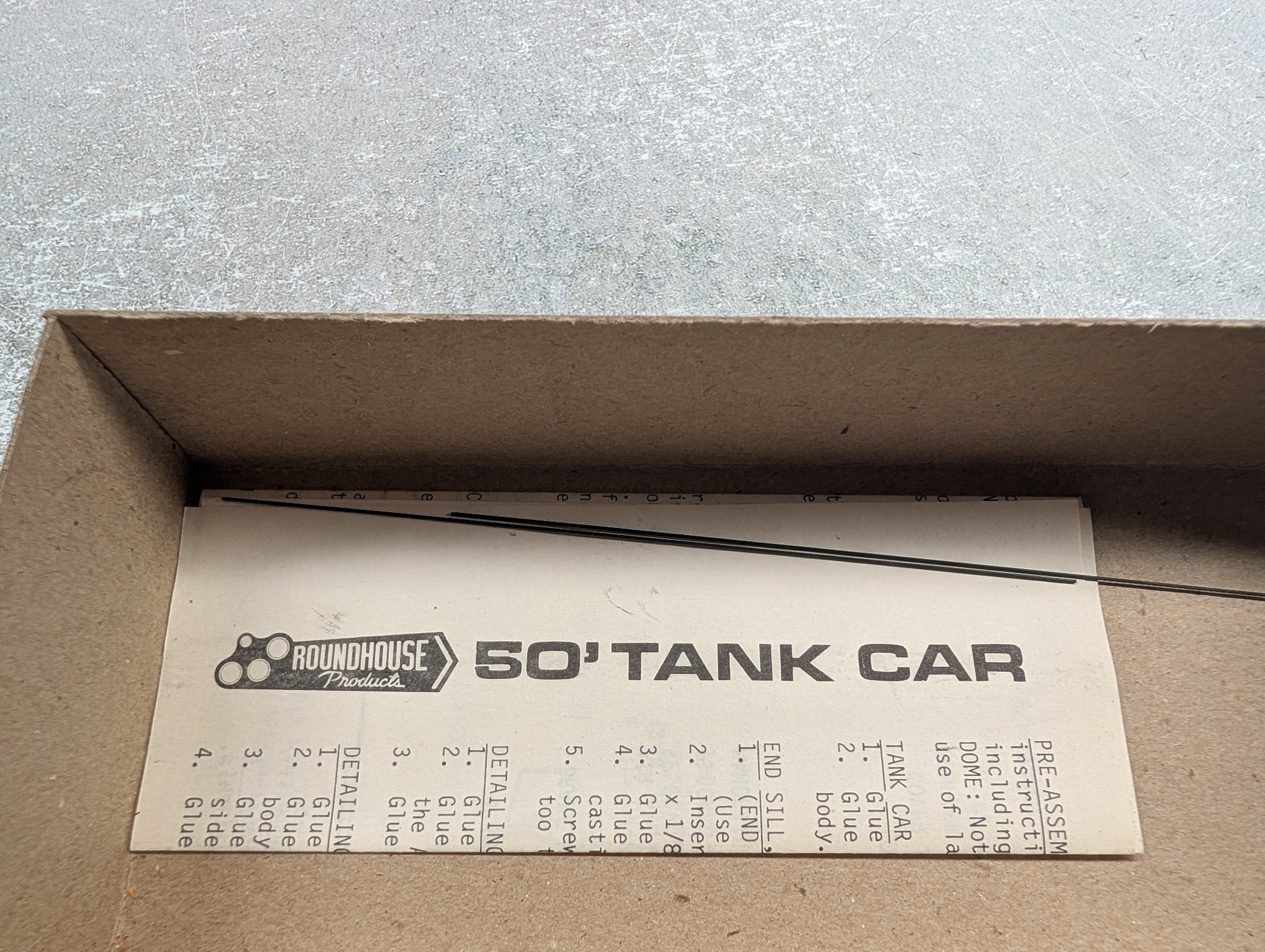 USED Roundhouse 3248 HO Scale 50' Tank Car ADM ADMX #15551 KIT