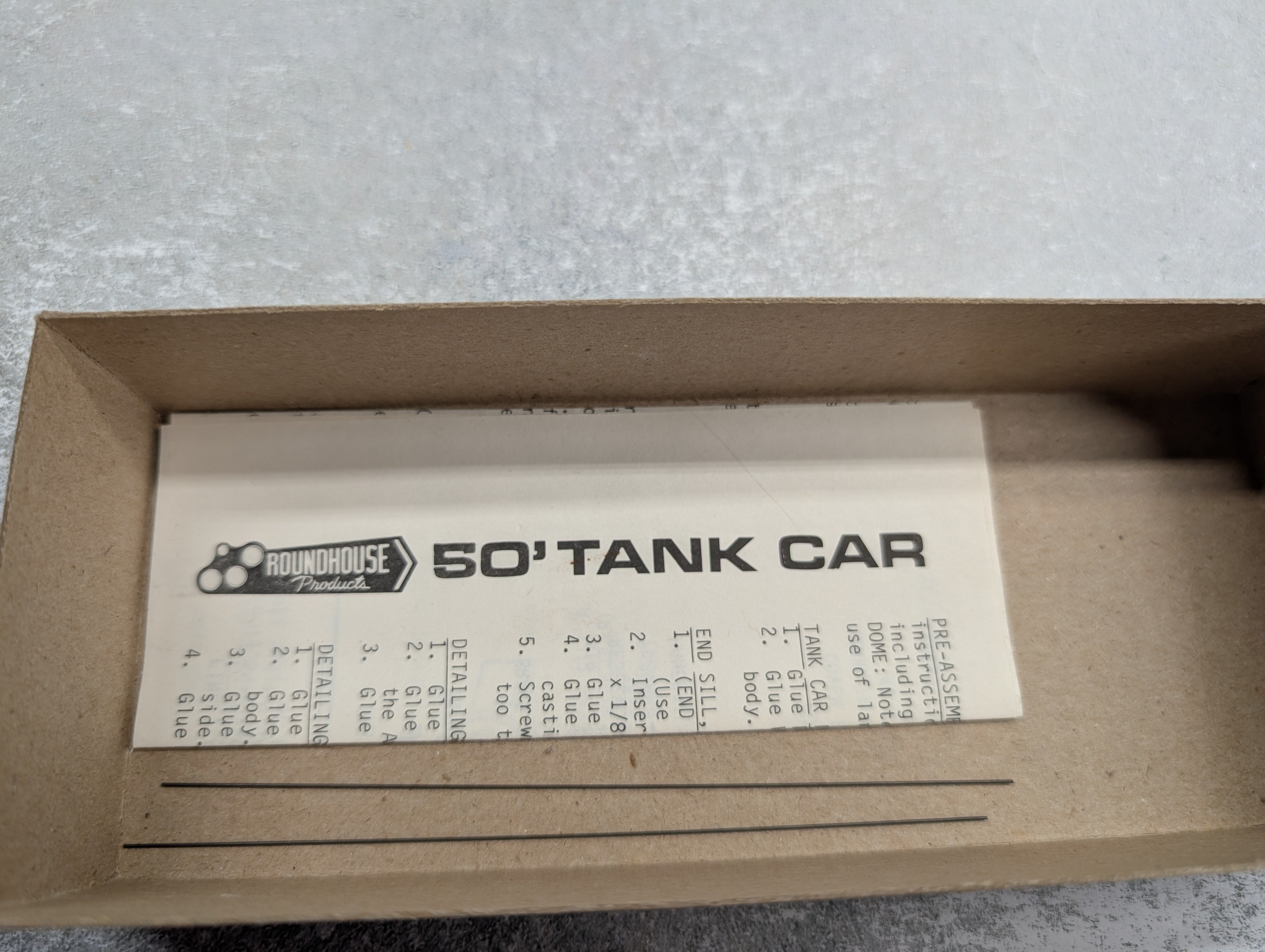 USED Roundhouse 3251 HO Scale 50' Tank Car ADM ADMX #18021 Unitemp KIT
