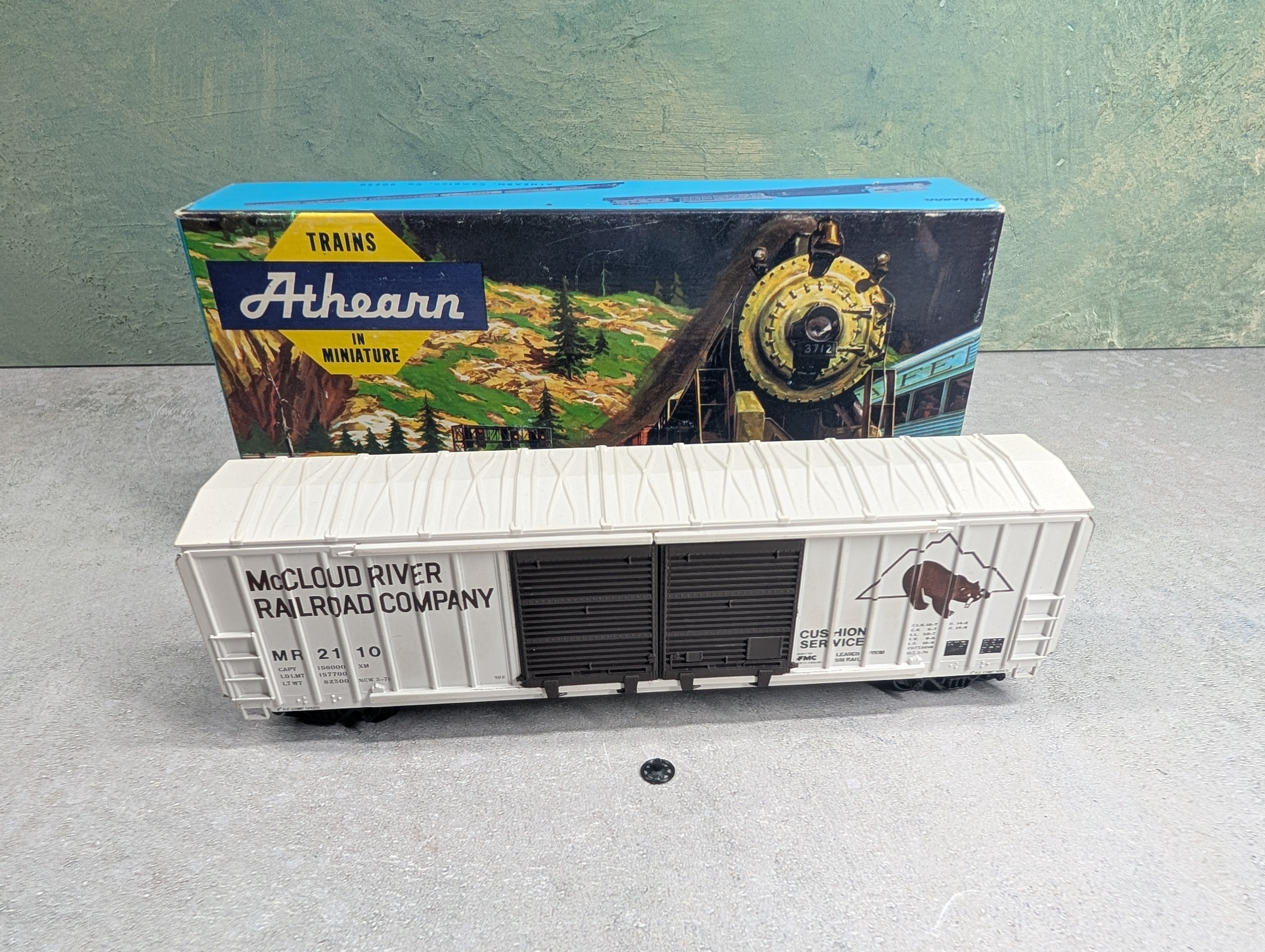 USED Athearn 5078 HO Scale 50' DD Railbox Box Car McCloud River MR #2110