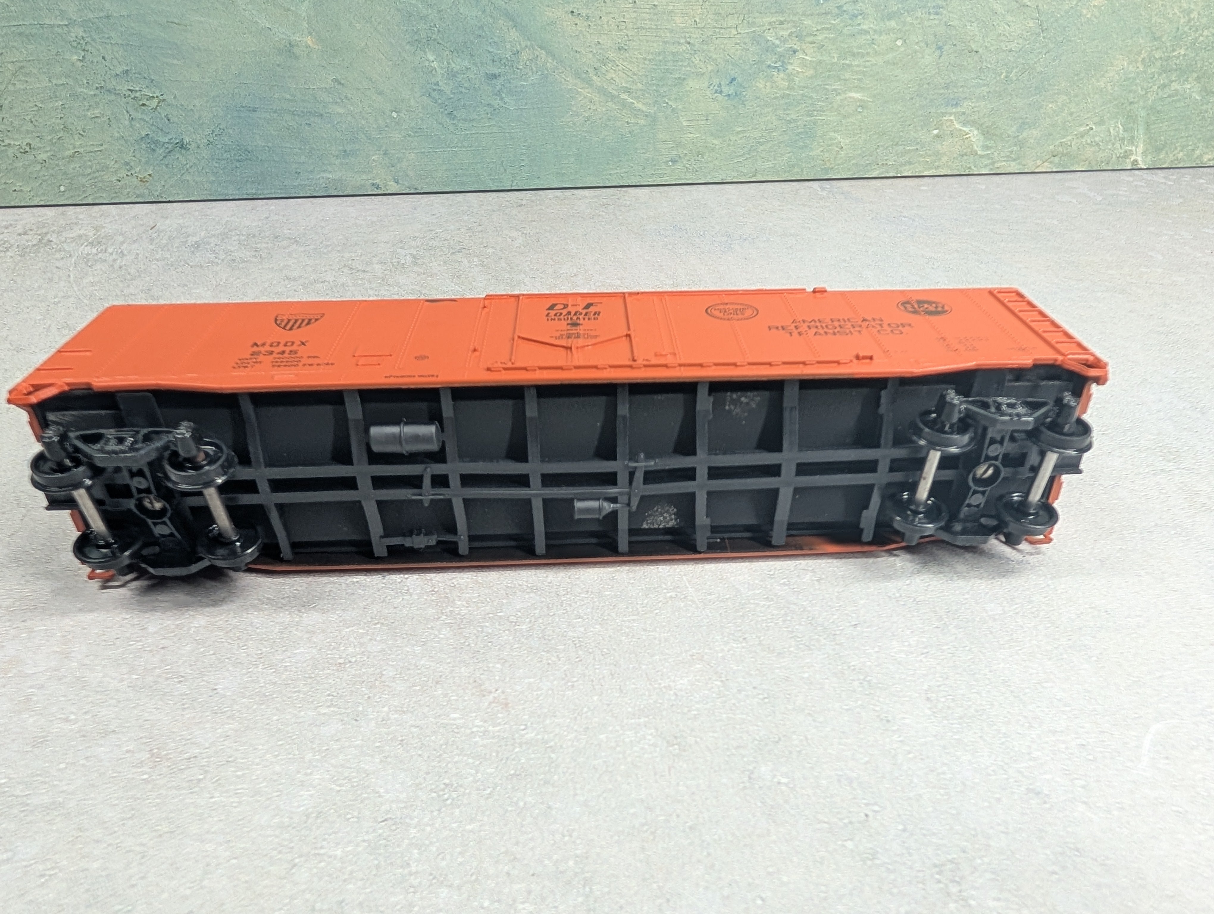 USED Athearn 1362 HO Scale 50' PD Box Car American Refrigerator Transit MODX #2345