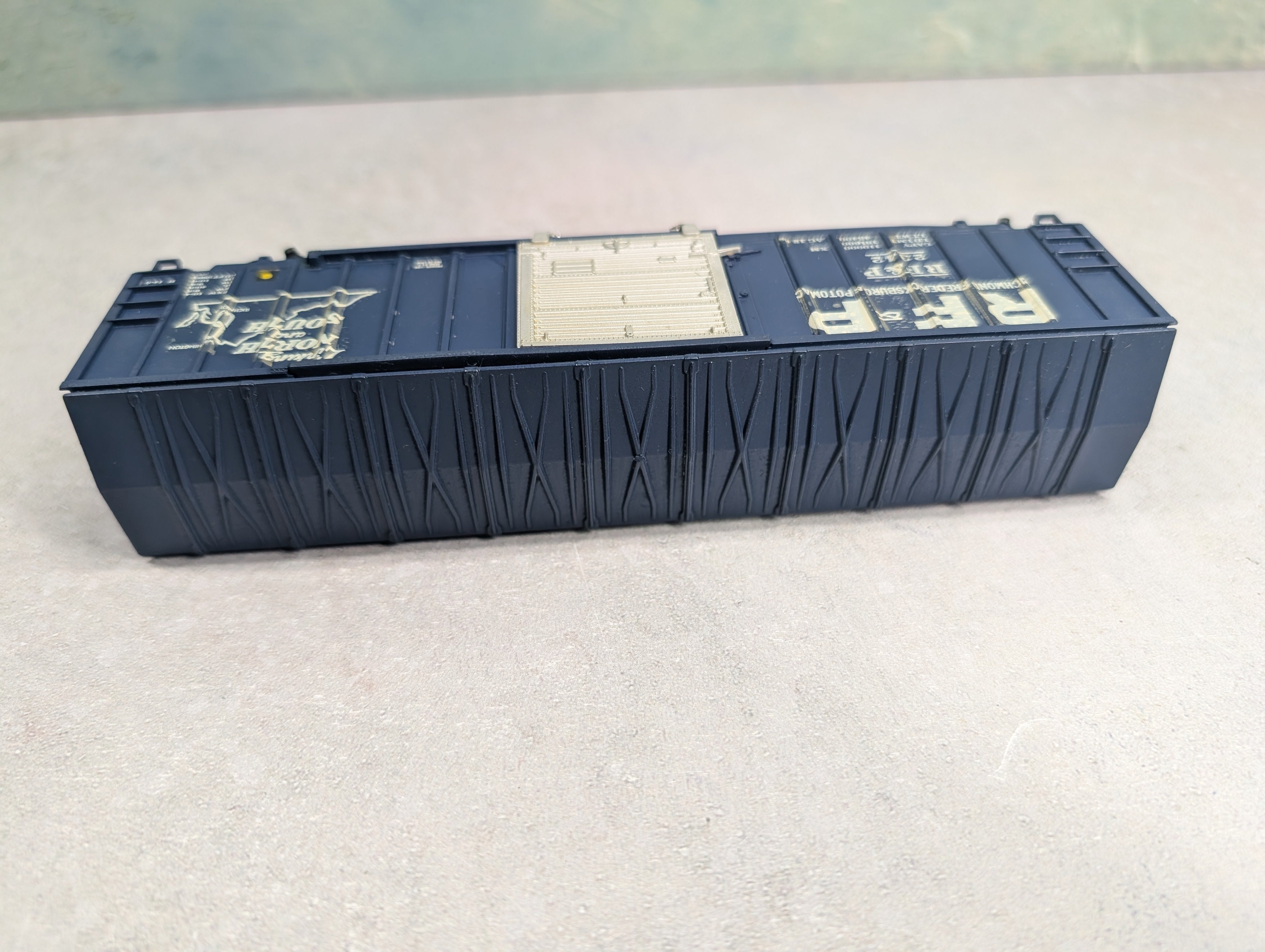 USED Athearn HO Scale 50' Railbox Box Car Richmond Fredricksburg & Potomac RF&P #2342 Decals