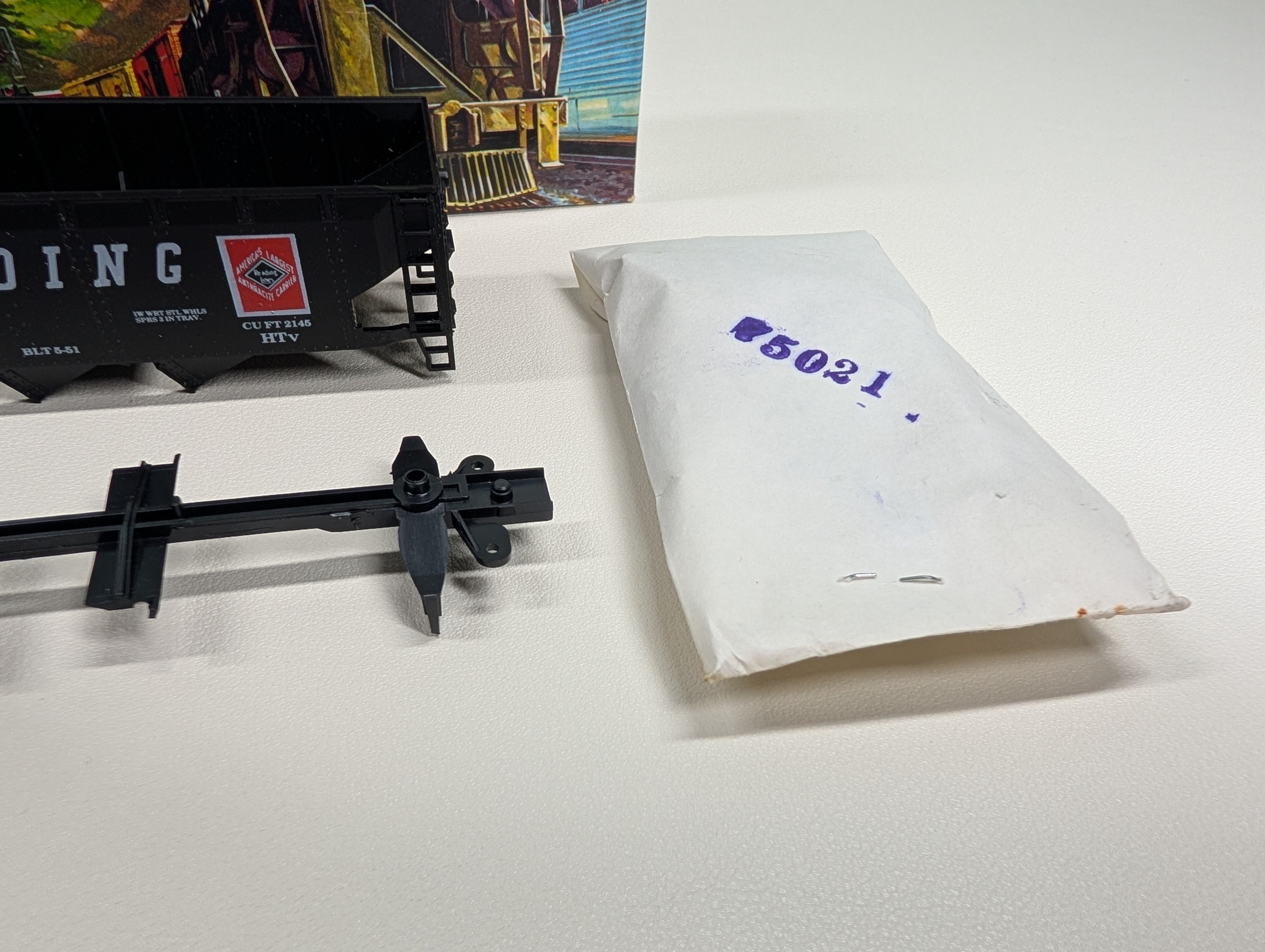 USED Athearn #1917 HO Scale Quad Hopper Reading RDG #86261 Bev-Bel