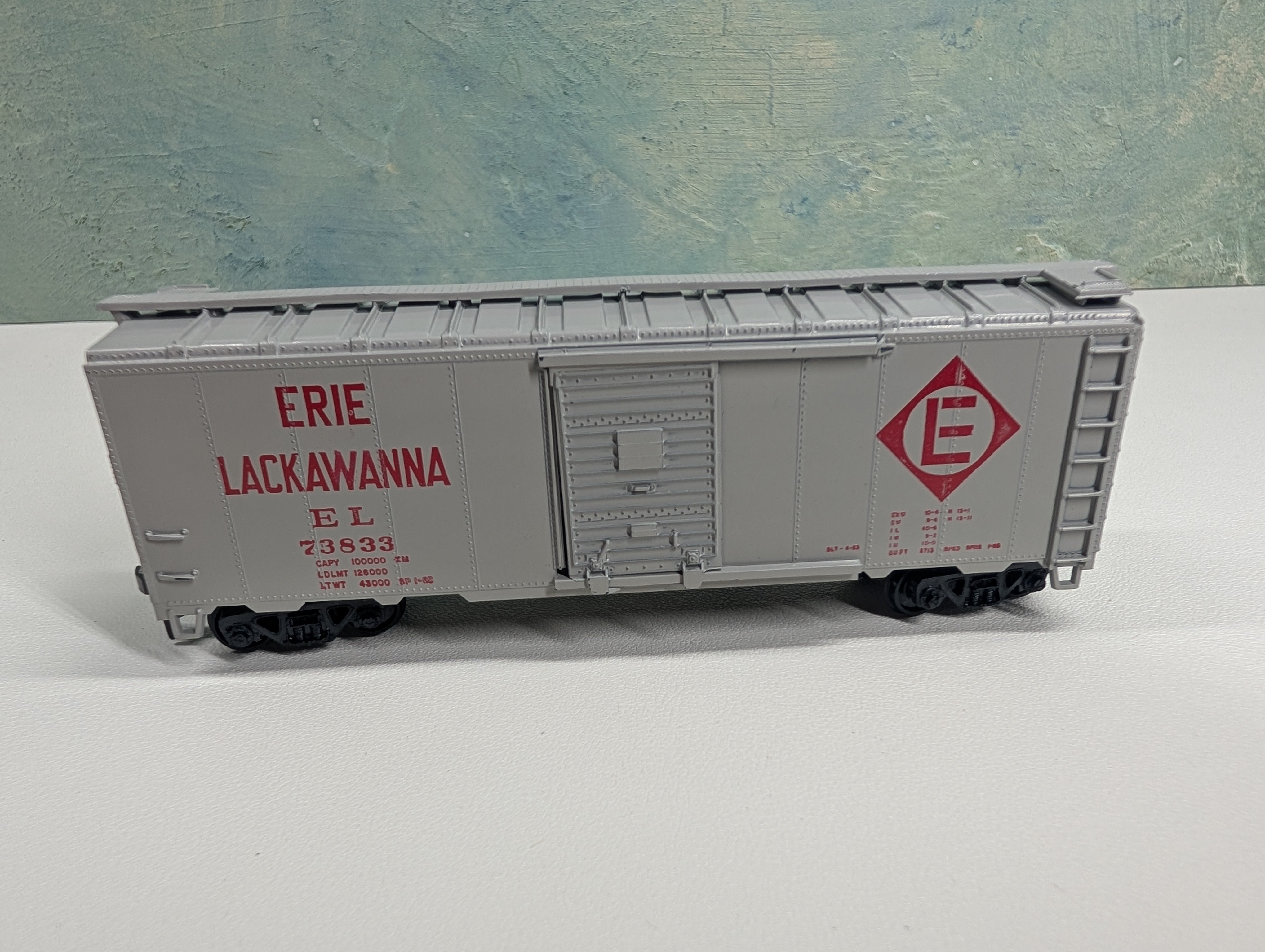 USED Athearn 1243 HO Scale 40' Box Car Erie Lackawanna EL #73833