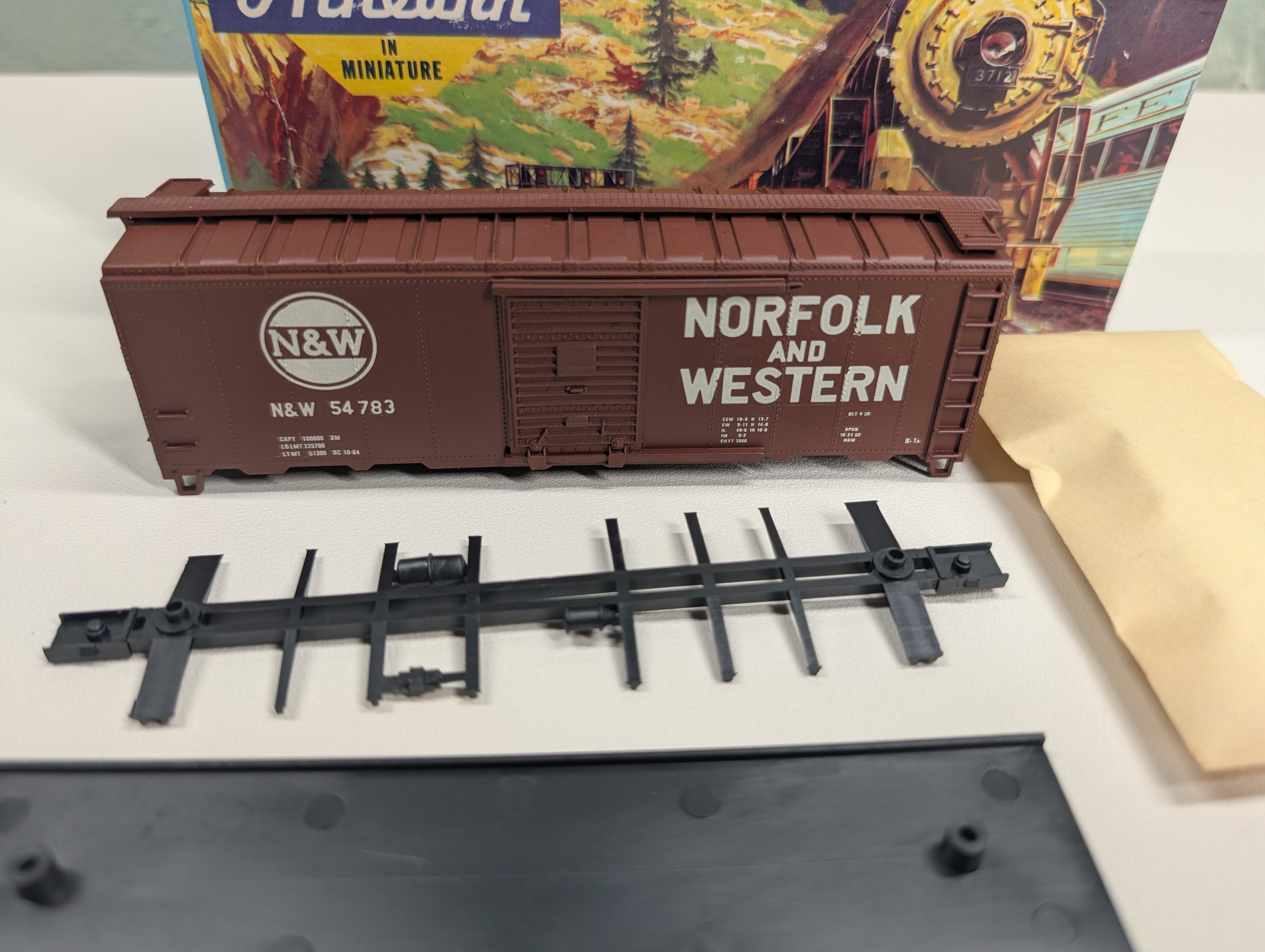 USED Athearn HO Scale 40' Box Car Norfolk & Western N&W #54783 Decals KIT