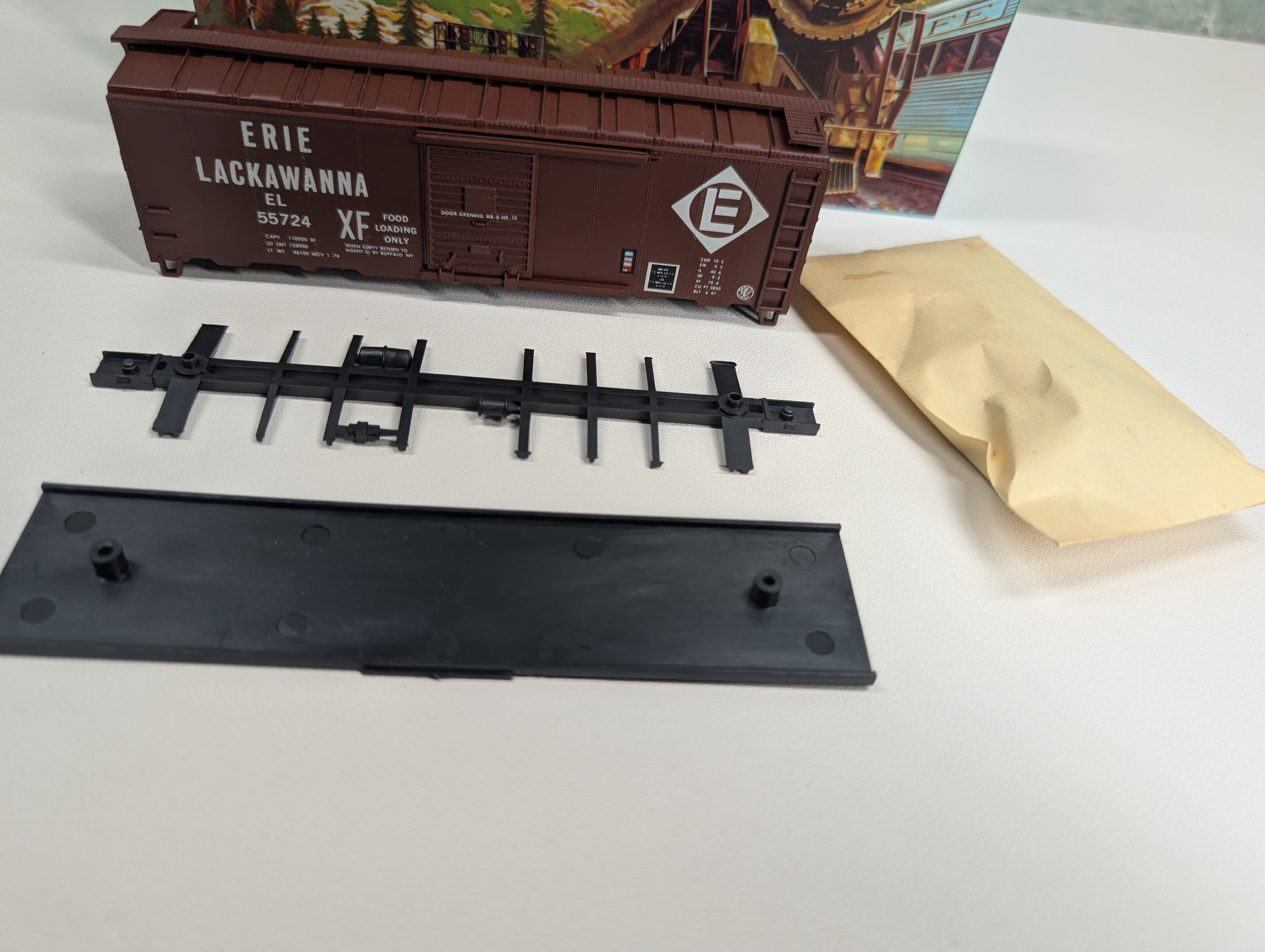 USED Athearn HO Scale 40' Box Car Erie Lackawanna EL #55724 Decals KIT