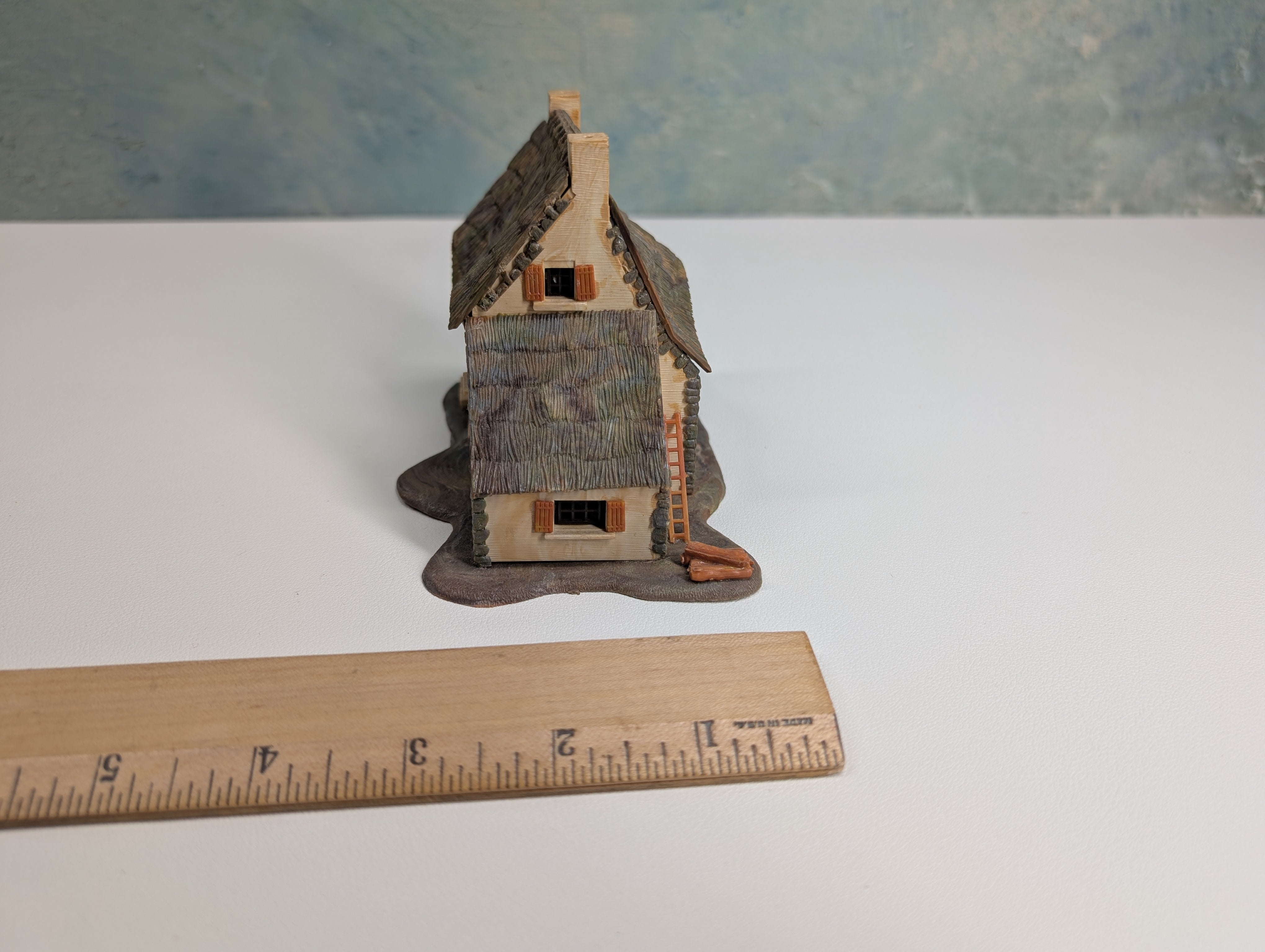 USED Faller 278 HO Scale Fisherman's House