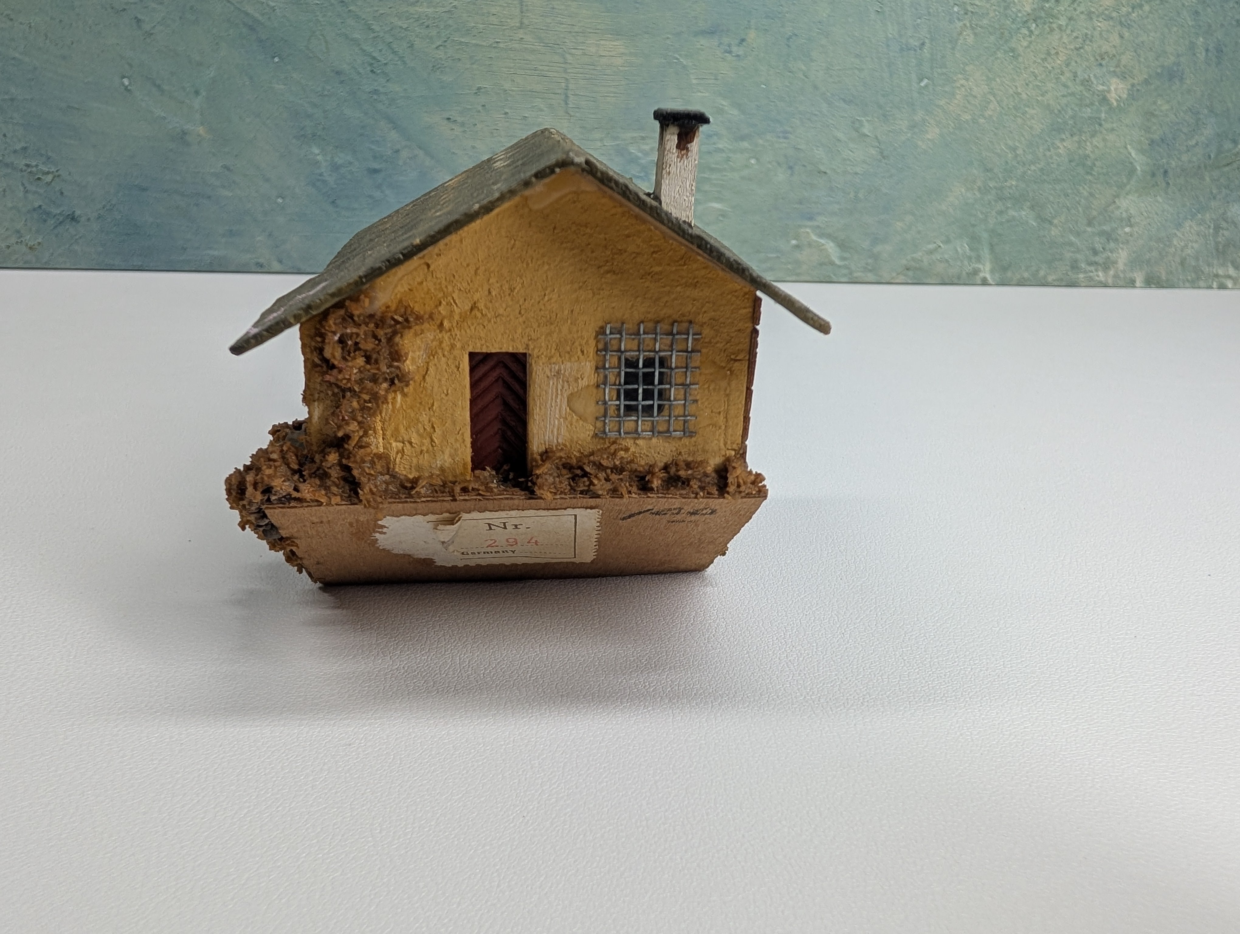 USED Faller 294 HO Scale House on Hill