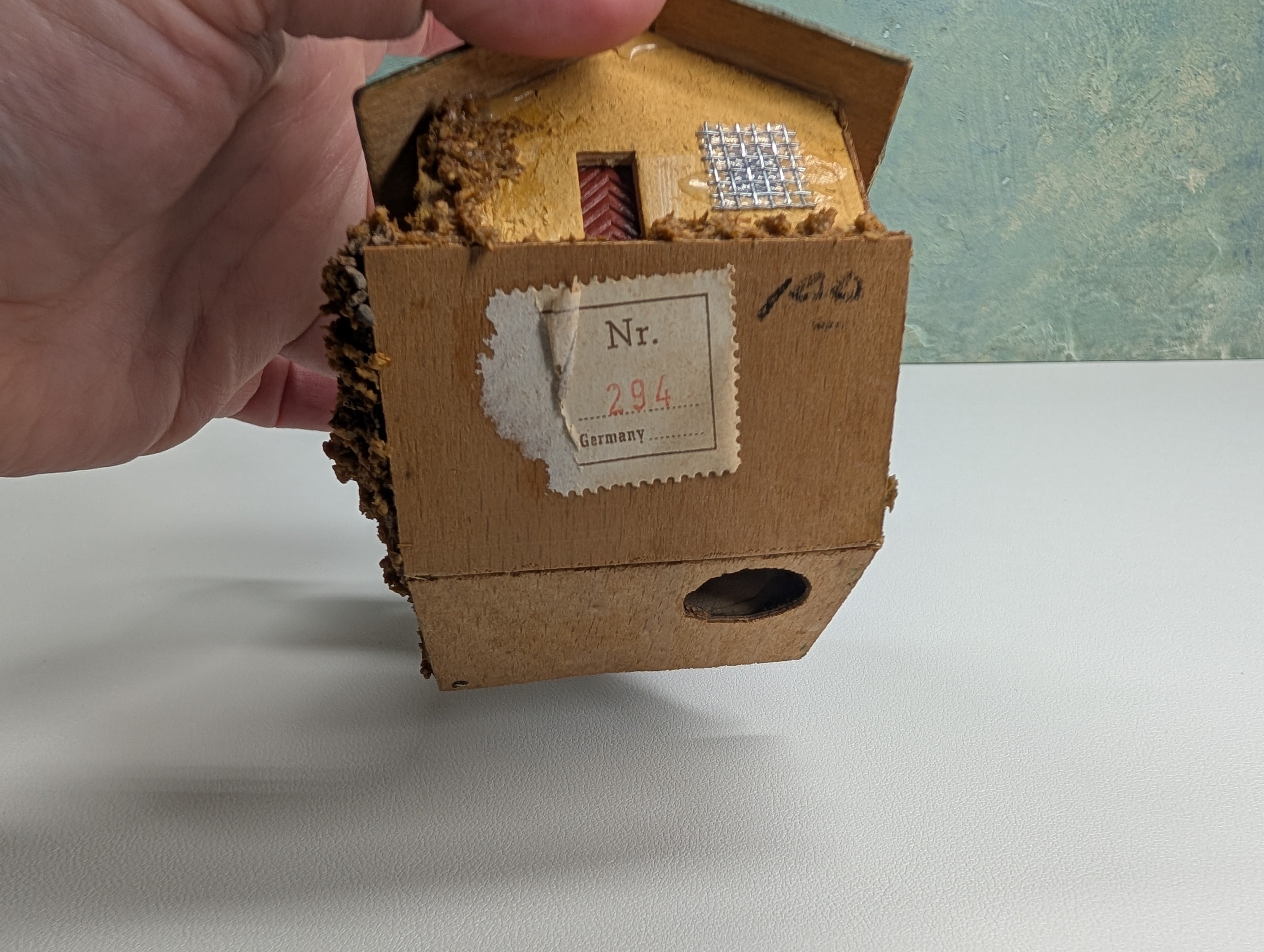 USED Faller 294 HO Scale House on Hill