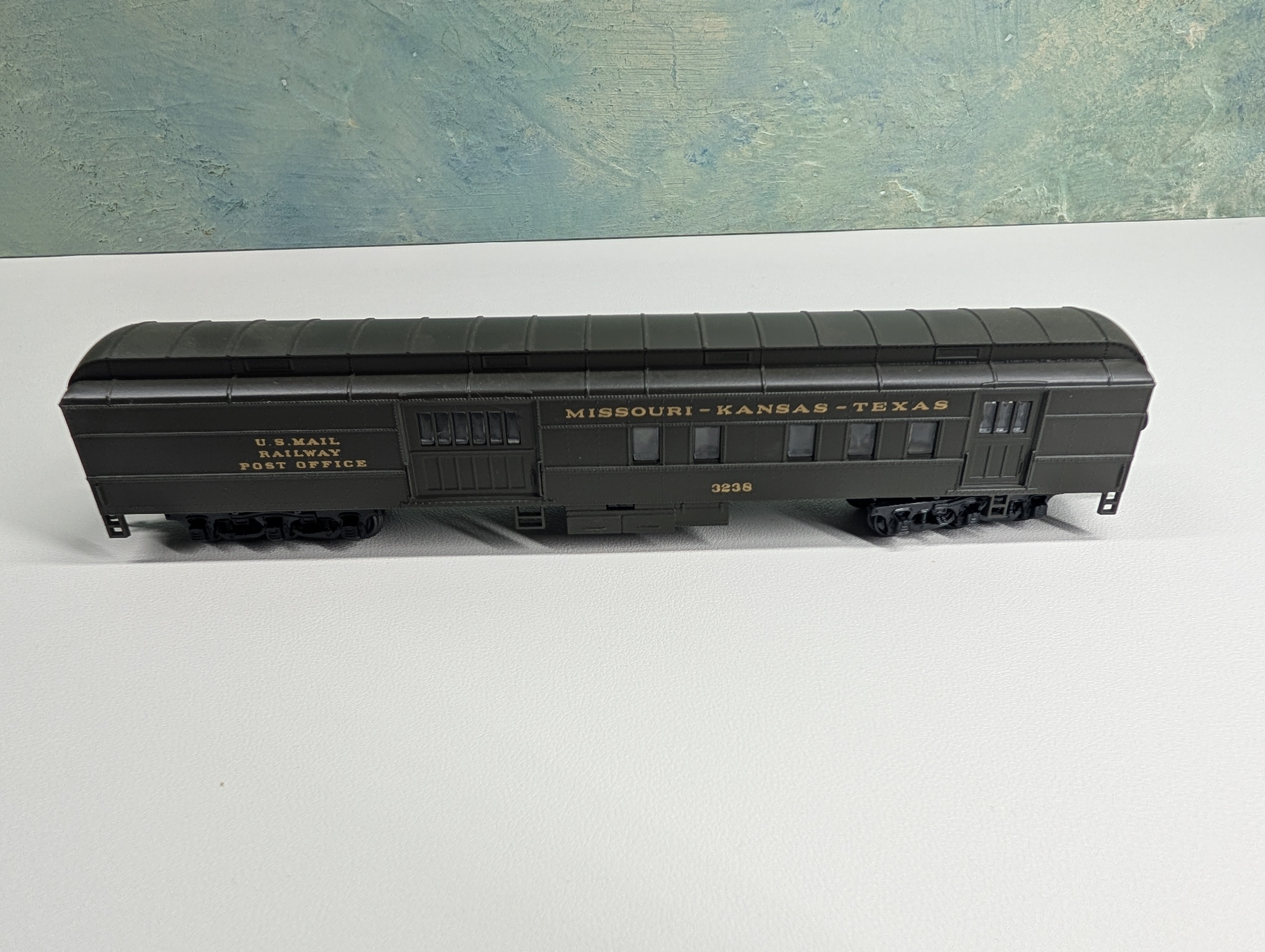 USED Athearn #5591 HO Scale RPO Passenger Car MKT Texas Special #3238 Bev-Bel