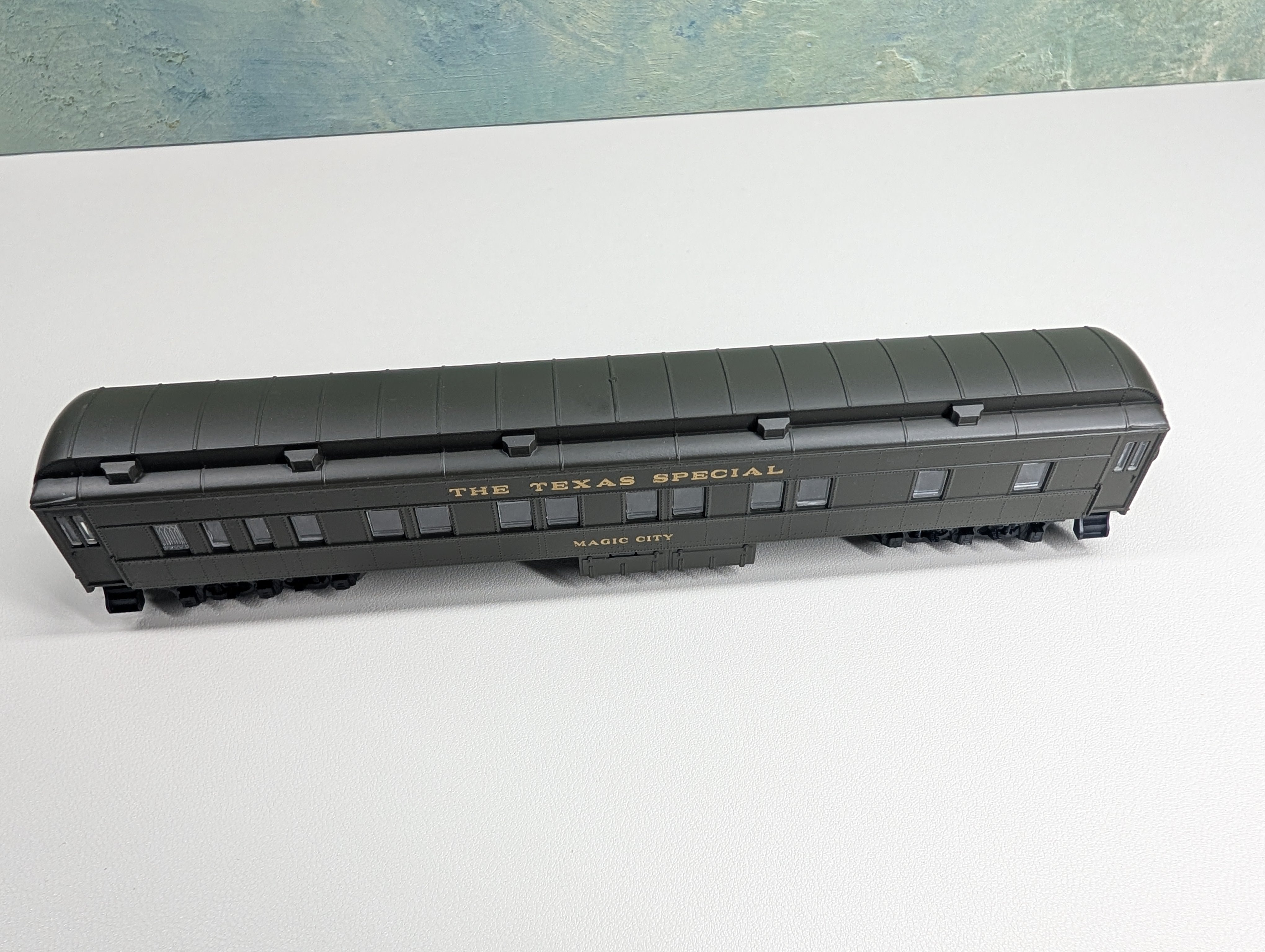 USED Athearn #5594 HO Scale Pullman Passenger Car MKT Texas Special Magic City, Bev-Bel