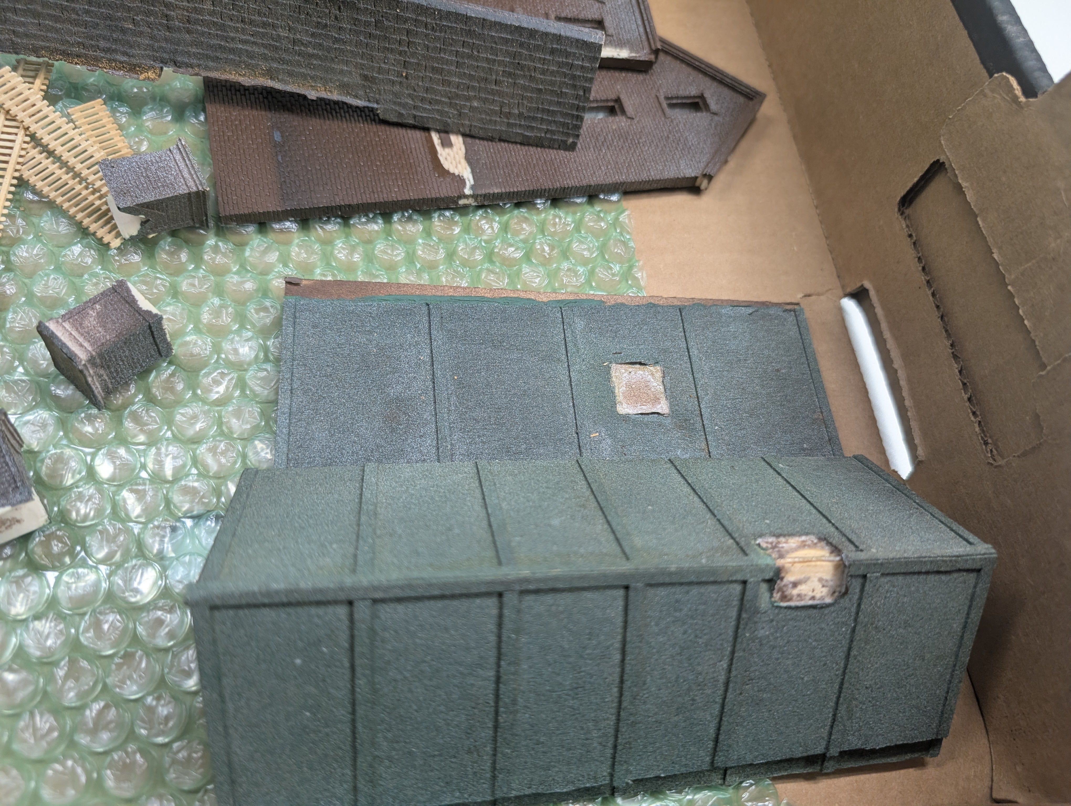 USED Magnuson Models M-510 HO Scale The Fountain Brewery Structure - Resin Kit